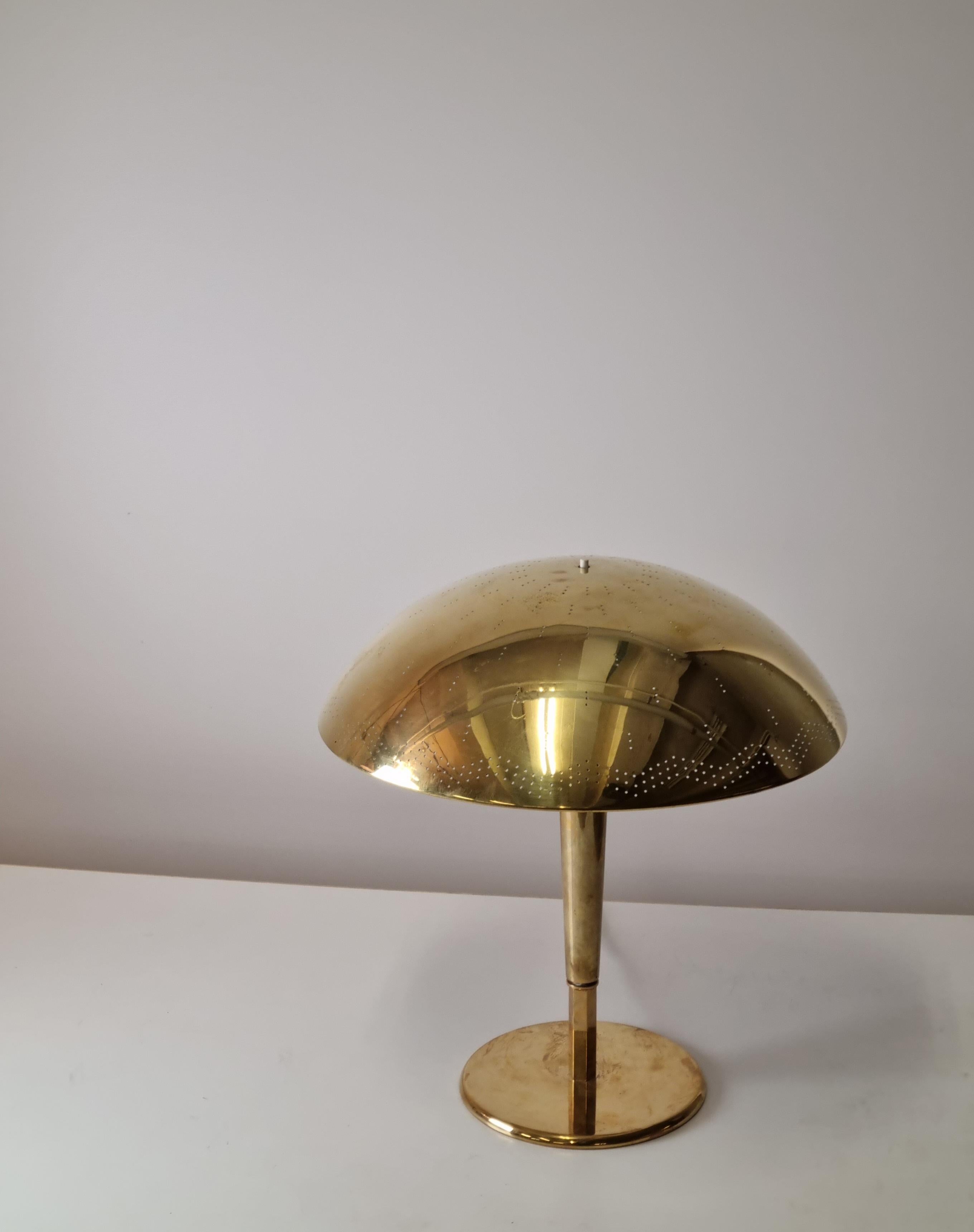 Paavo Tynell Table Lamp, Model 5061, Idman, 1950s In Good Condition For Sale In Helsinki, FI