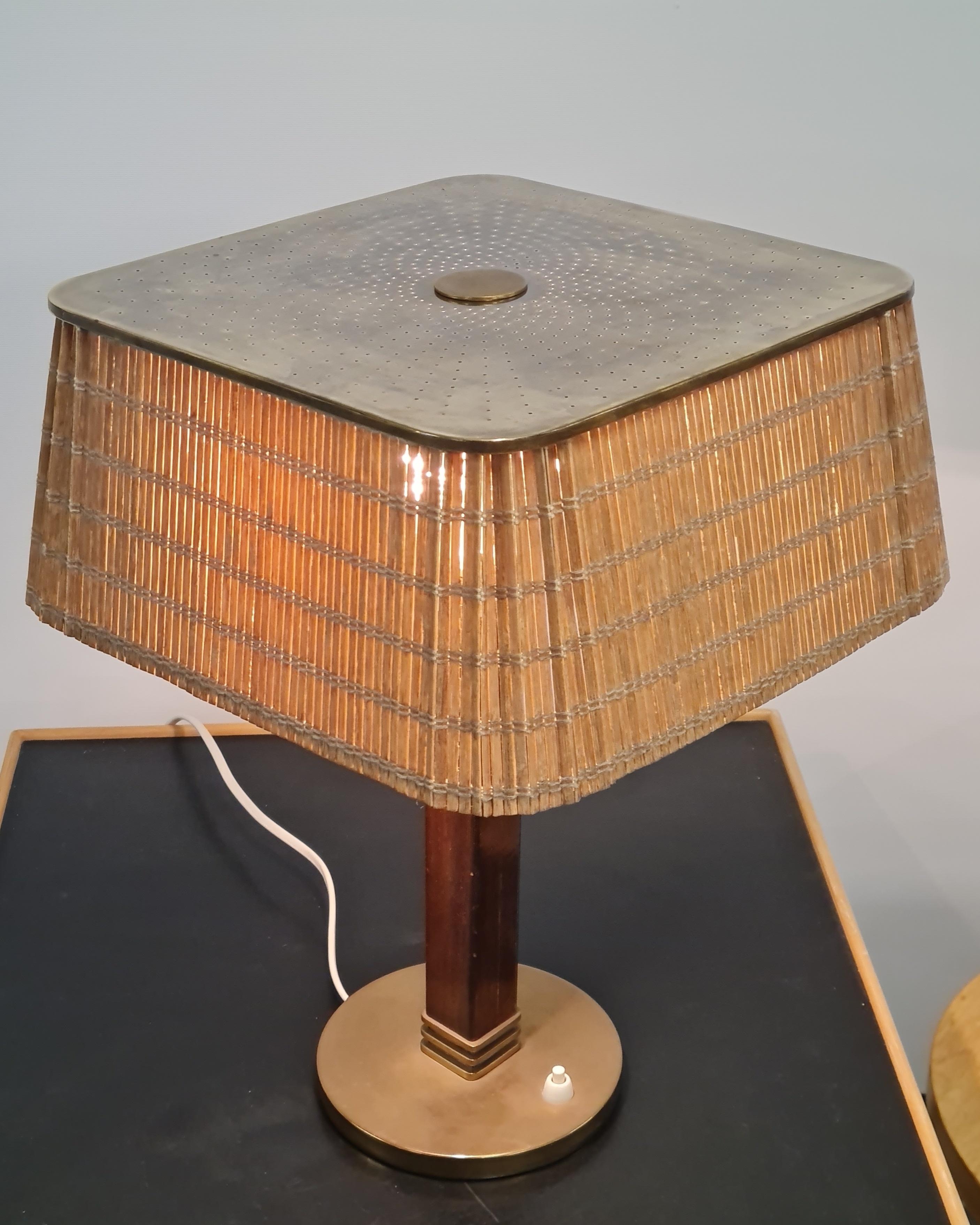 Paavo Tynell, Table Lamp Model 5066, Taito Oy In Good Condition For Sale In Helsinki, FI
