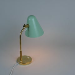 Lampada da tavolo Paavo Tynell Model. 5233, Greene & Greene, Ottone e Betulla, Taito Oy 1950s