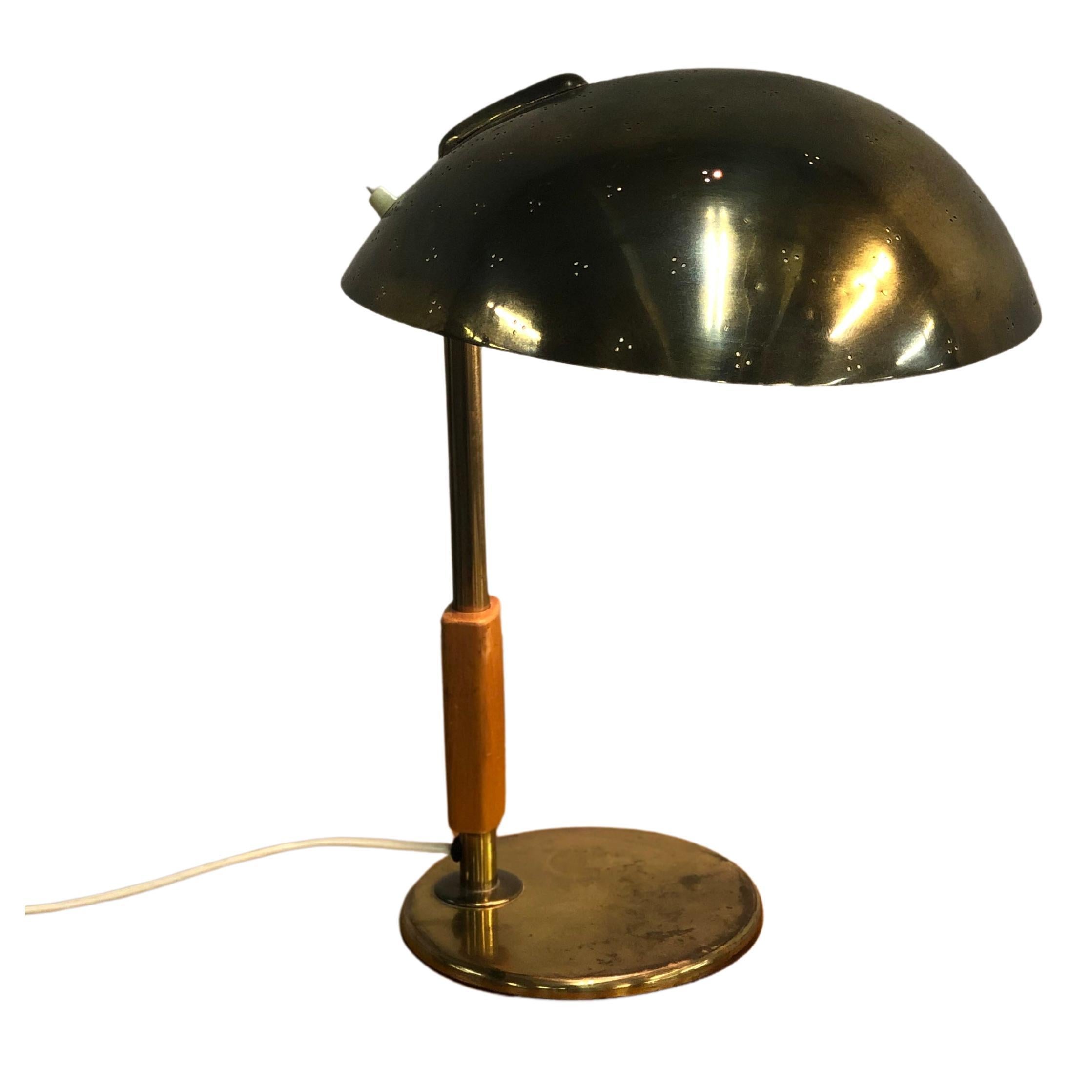 Lampe de bureau Paavo Tynell Modèle 9216, Taito