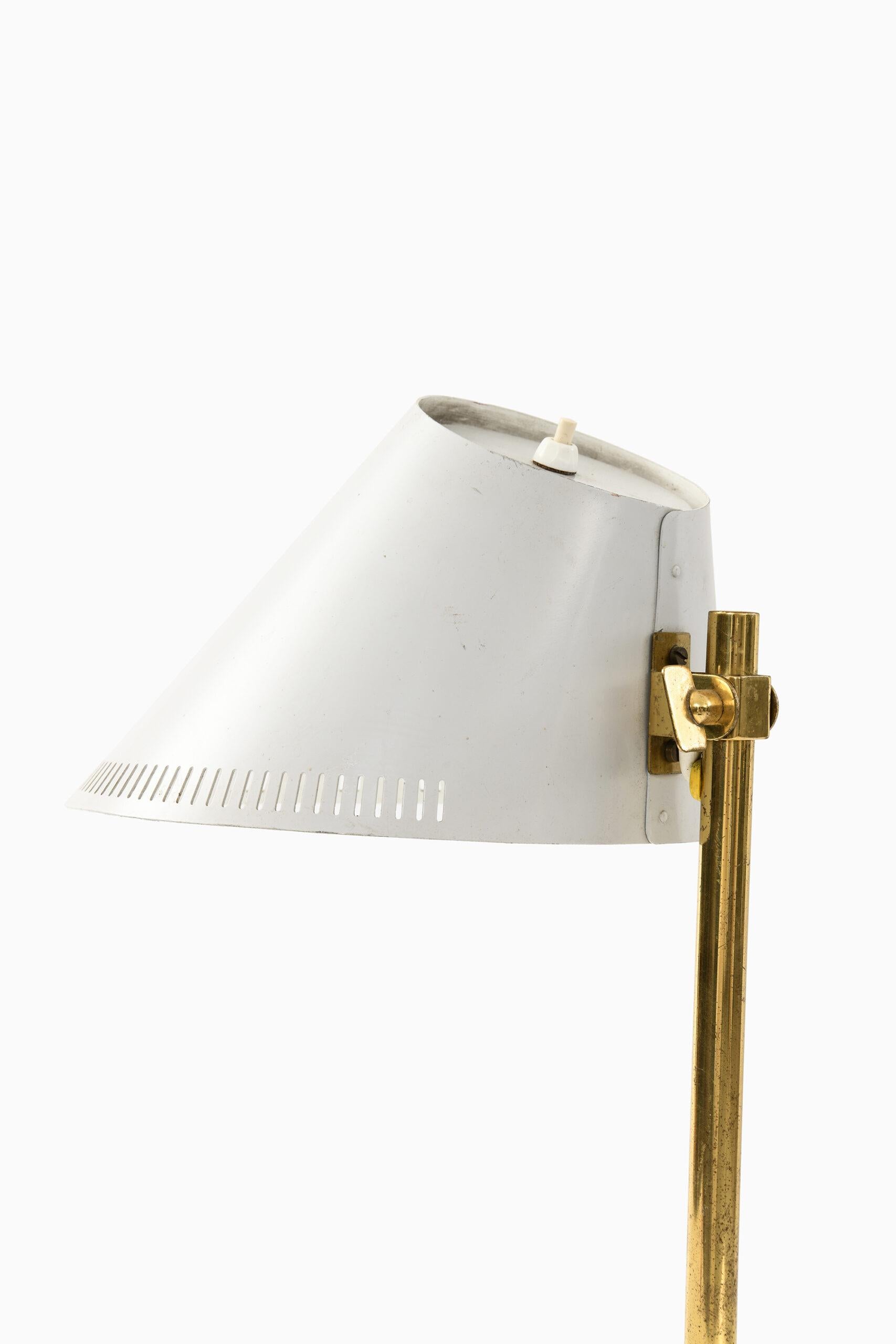Scandinavian Modern Paavo Tynell Table Lamp Model 9227 Produced by Idman in Finland For Sale