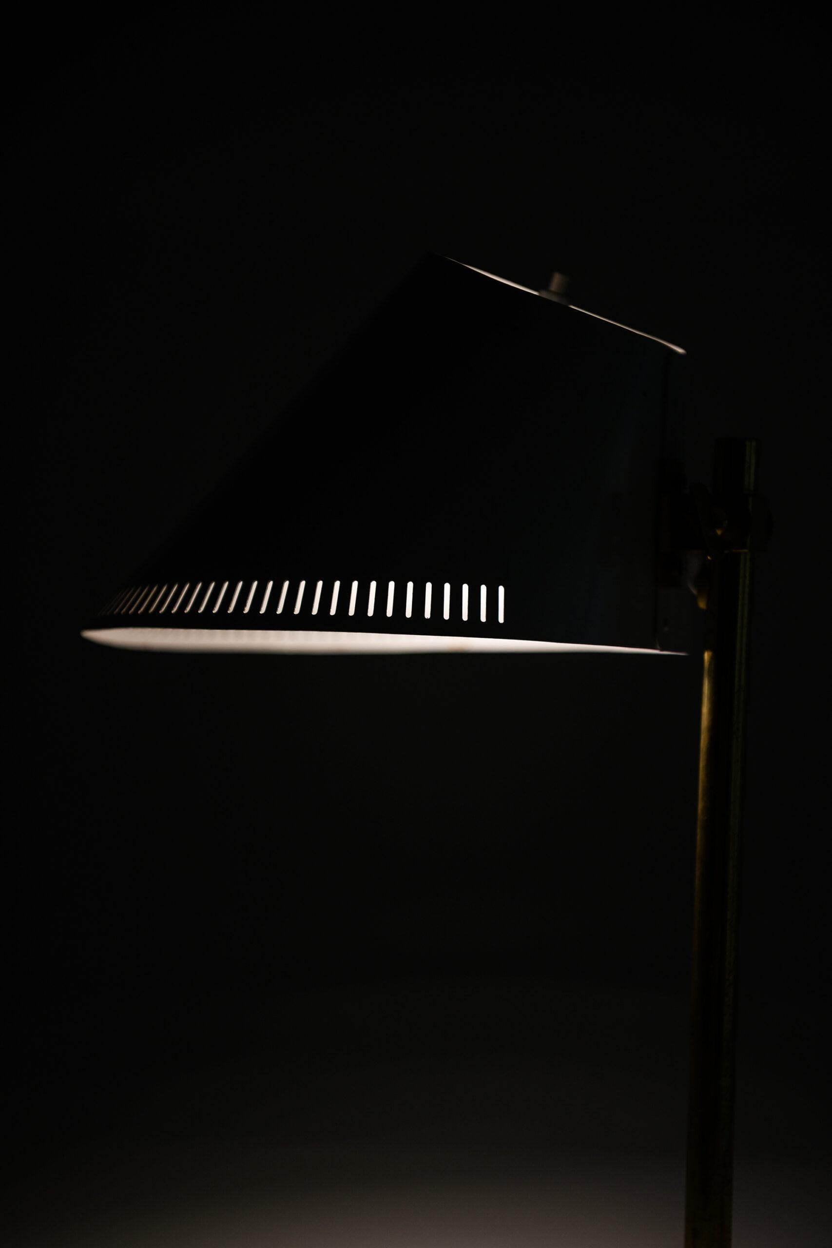 Mid-20th Century Paavo Tynell Table Lamp Model 9227 Produced by Idman in Finland For Sale
