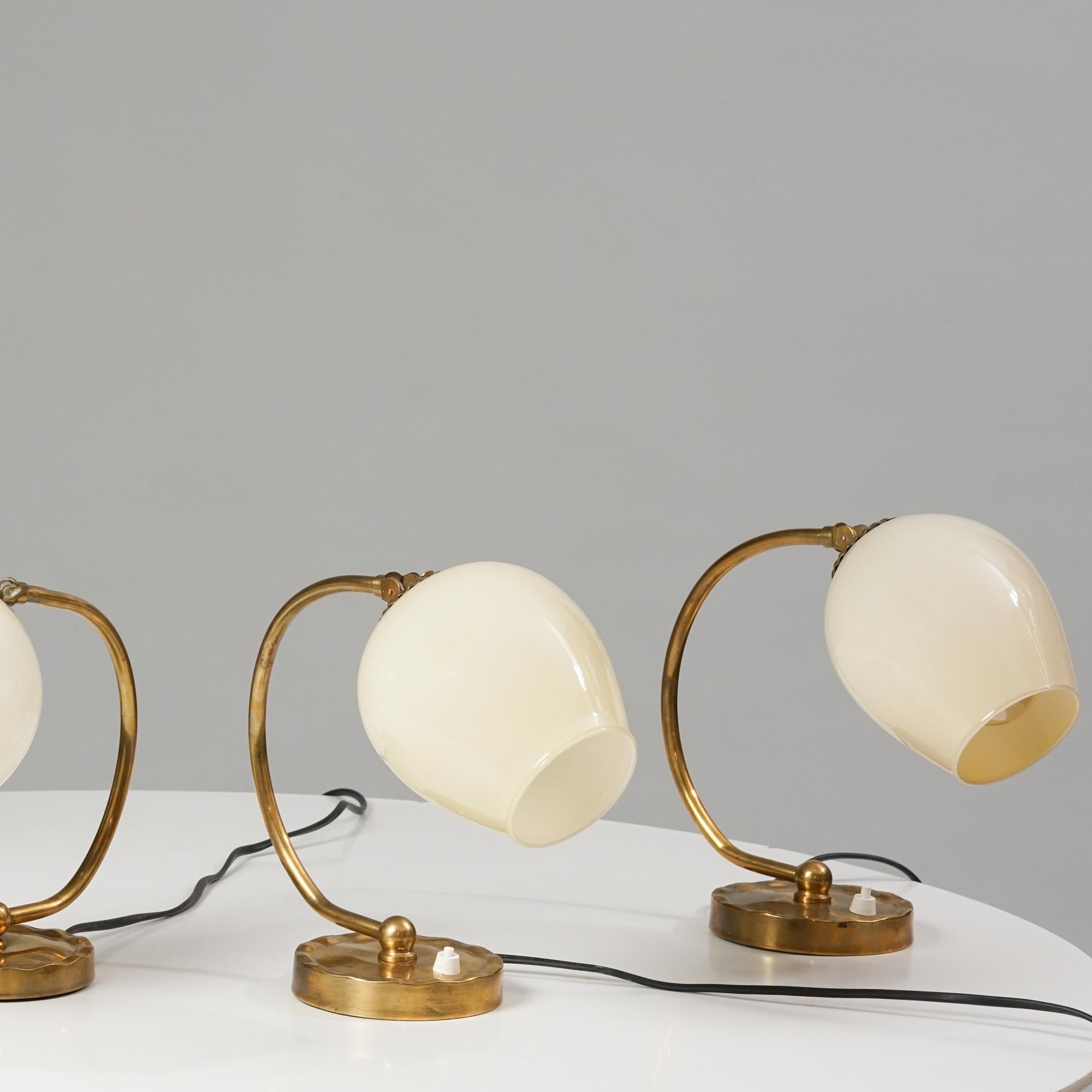 Brass Paavo Tynell Table-/ Wall Light Set Model 61032, Idman, 1950s For Sale
