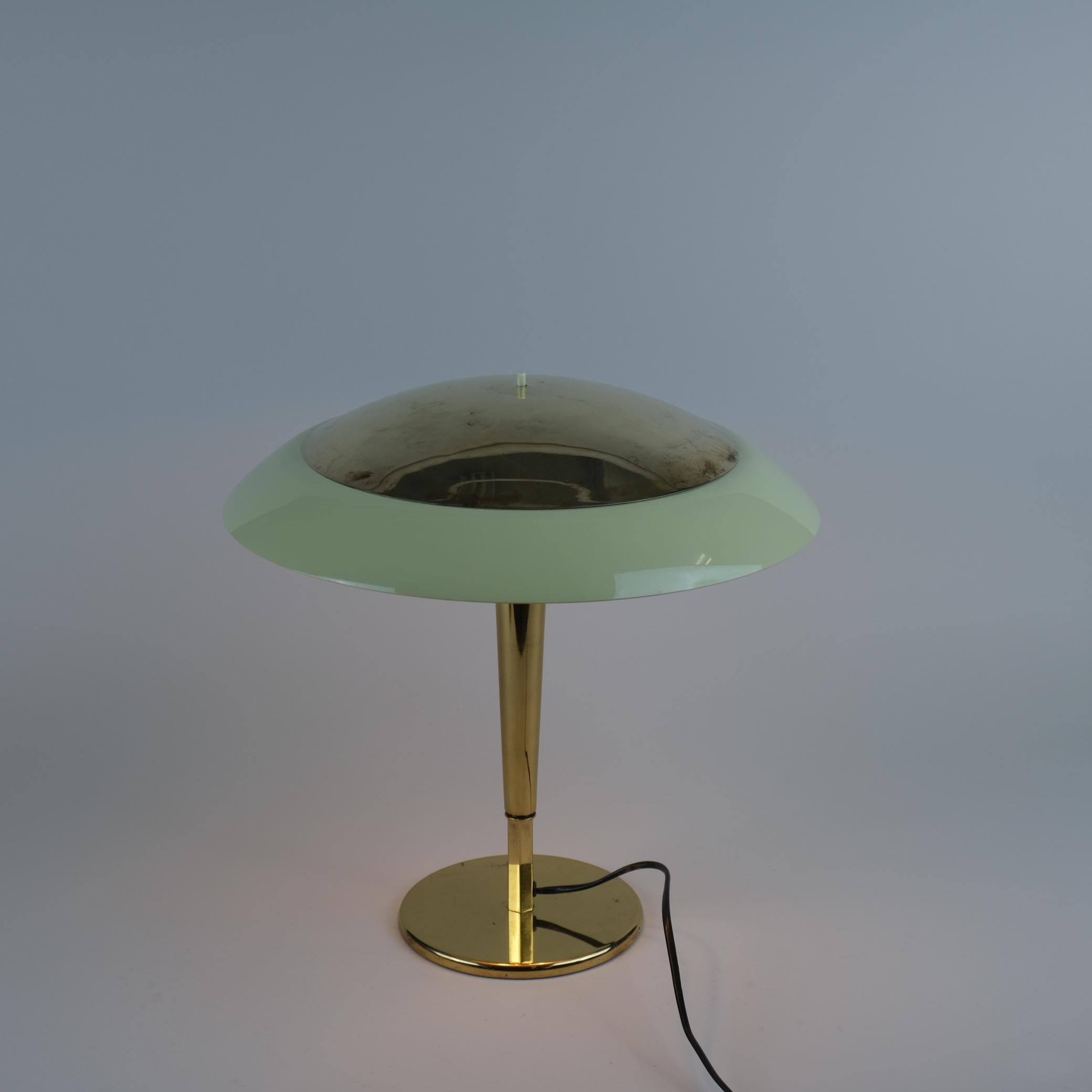Lampe à poser Umbrella modèle 5061 en laiton et verre, Paavo Tynell, Taito, années 1950 en vente 2