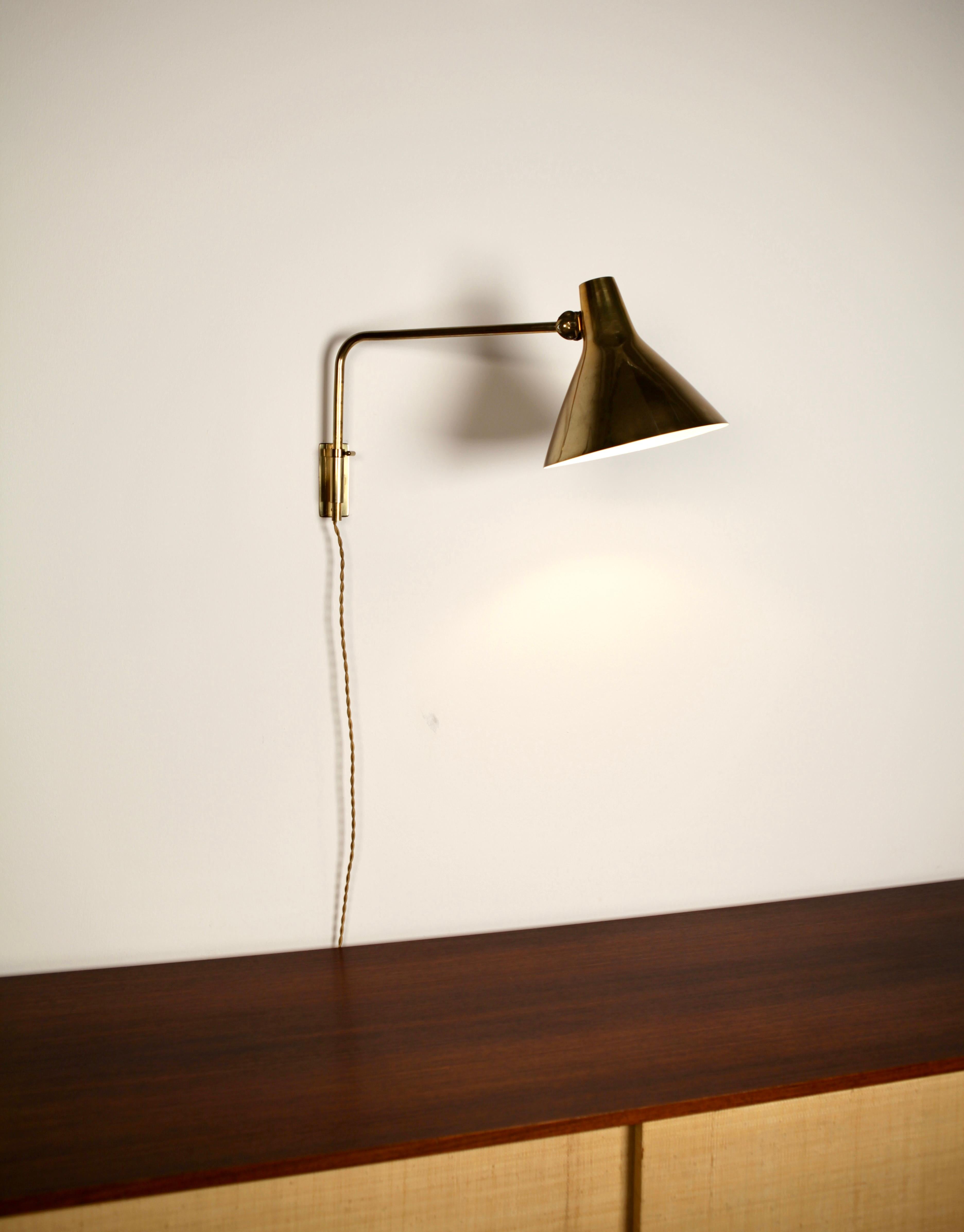 Scandinavian Modern Paavo Tynell, Wall Light, Model 7174 for Taito, Finland, 1950s For Sale