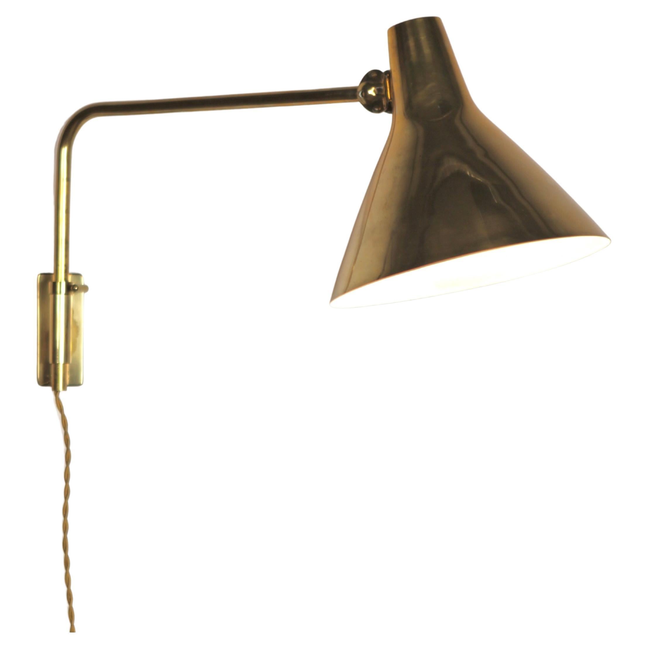 Paavo Tynell, Wall Light, Model 7174 for Taito, Finland, 1950s For Sale