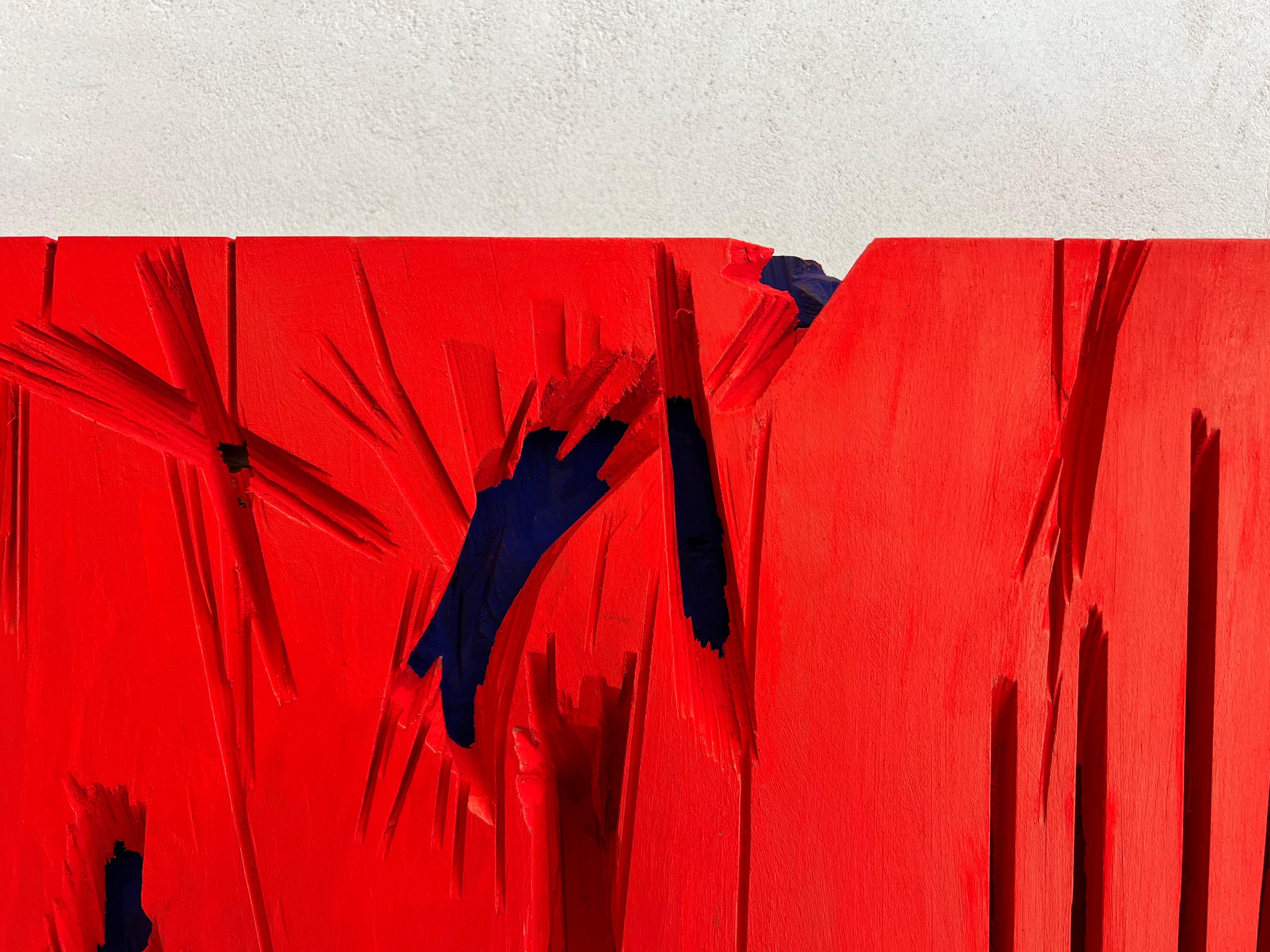 Cherry wood treated and stained with natural rust, red and blue dyes - Sculpture by Pablo Maojo