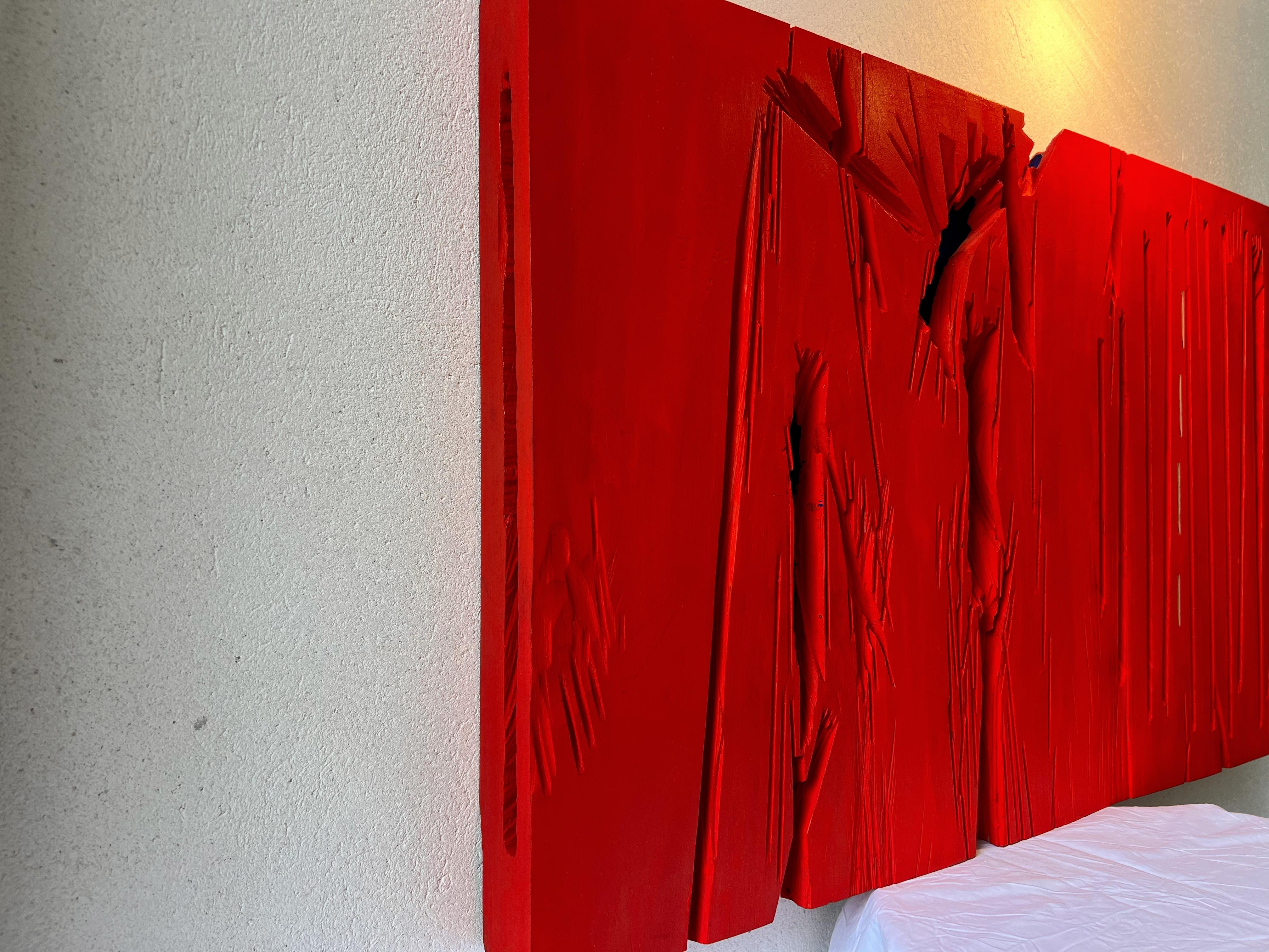Cherry wood, treated and stained with natural oxide, red, and blue dyes. These dyes are produced using vinegars from his homeland, Asturias. He uses a secret formula that he has been researching for decades.

The work measures 42 x 65 x 5 cm. It is