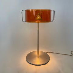 Pablo Pardo Gloss Tischleuchte Orange Acryl und Aluminium Pablo Designs, USA 2002