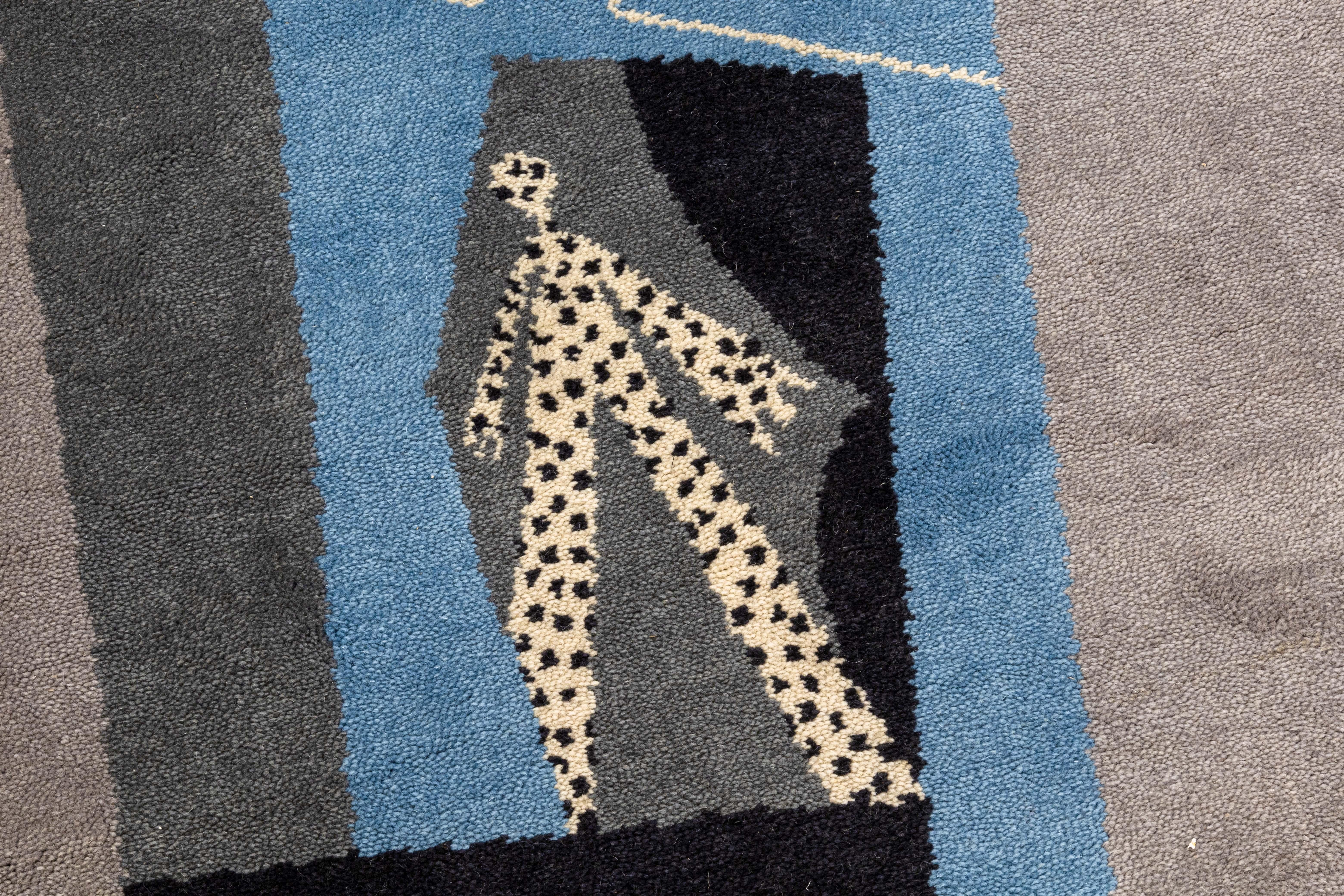 Pablo Picasso Arlequin v Mujer Con Collar Modern Wool Rug 132/500 by Desso 1994 In Good Condition For Sale In Keego Harbor, MI