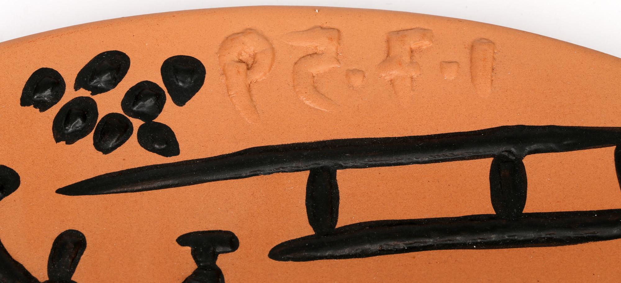 Pablo Picasso Arrastro A.R. 431 Keramikschale Nr. 14/50, limitierte Auflage im Zustand „Gut“ im Angebot in Bishop's Stortford, Hertfordshire