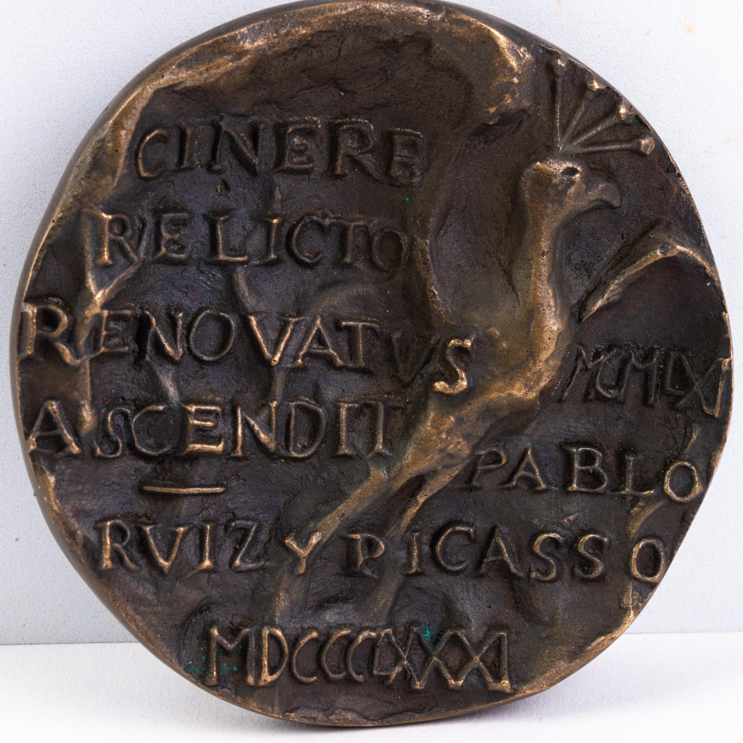 Pablo Picasso Bronze Artist's Relief Portrait Medallion Plaque In Good Condition For Sale In Nottingham, GB