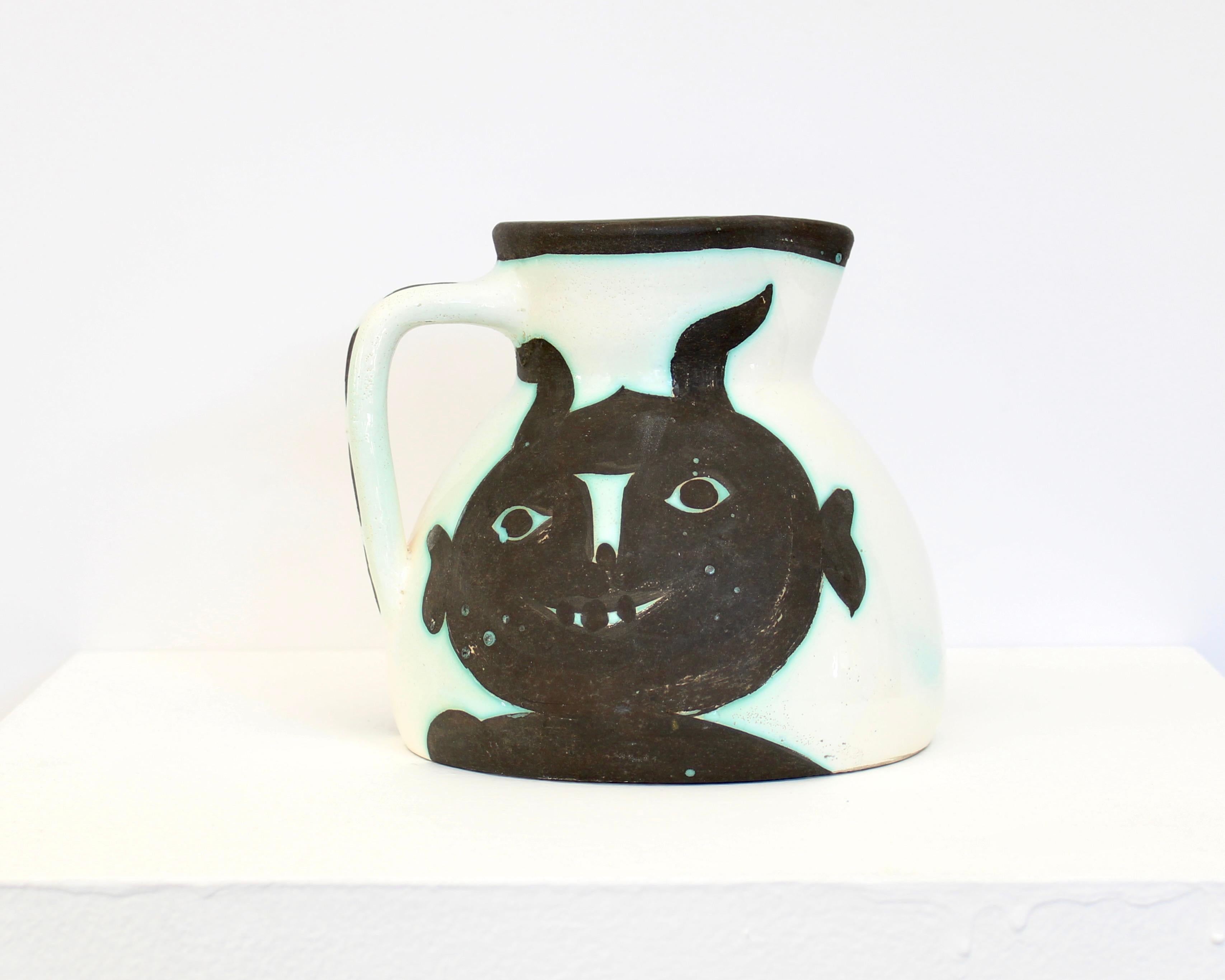 Pablo Picasso Brocca in ceramica Tetes Visages Edizioni Madoura in vendita 1