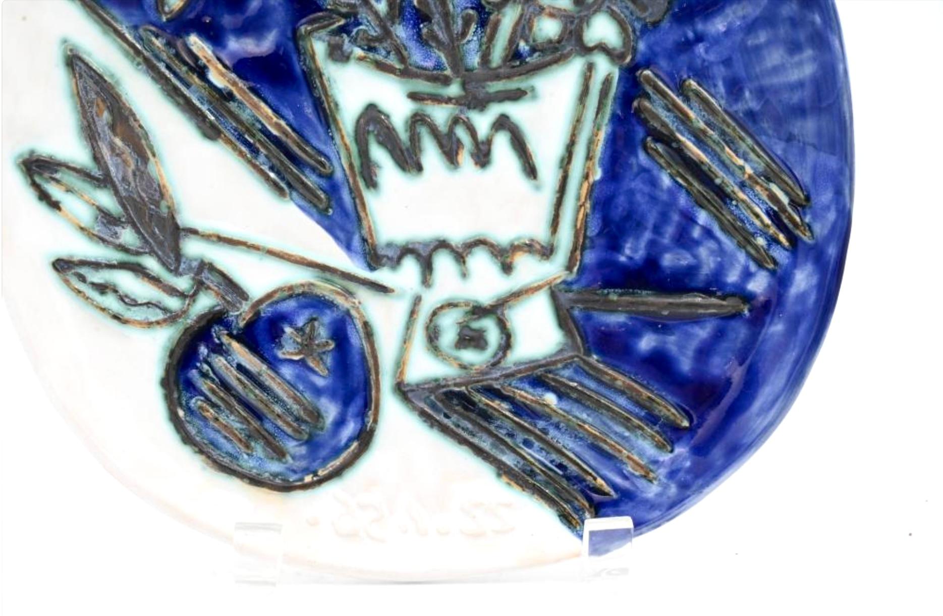 Français Assiette en céramique de Pablo Picasso Bouquet à la Pomme en vente