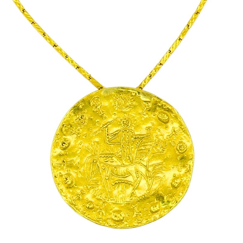 Pablo Picasso Design Faune Cavalier 23k Gold Medallion Pendant Estate Jewelry For Sale 5