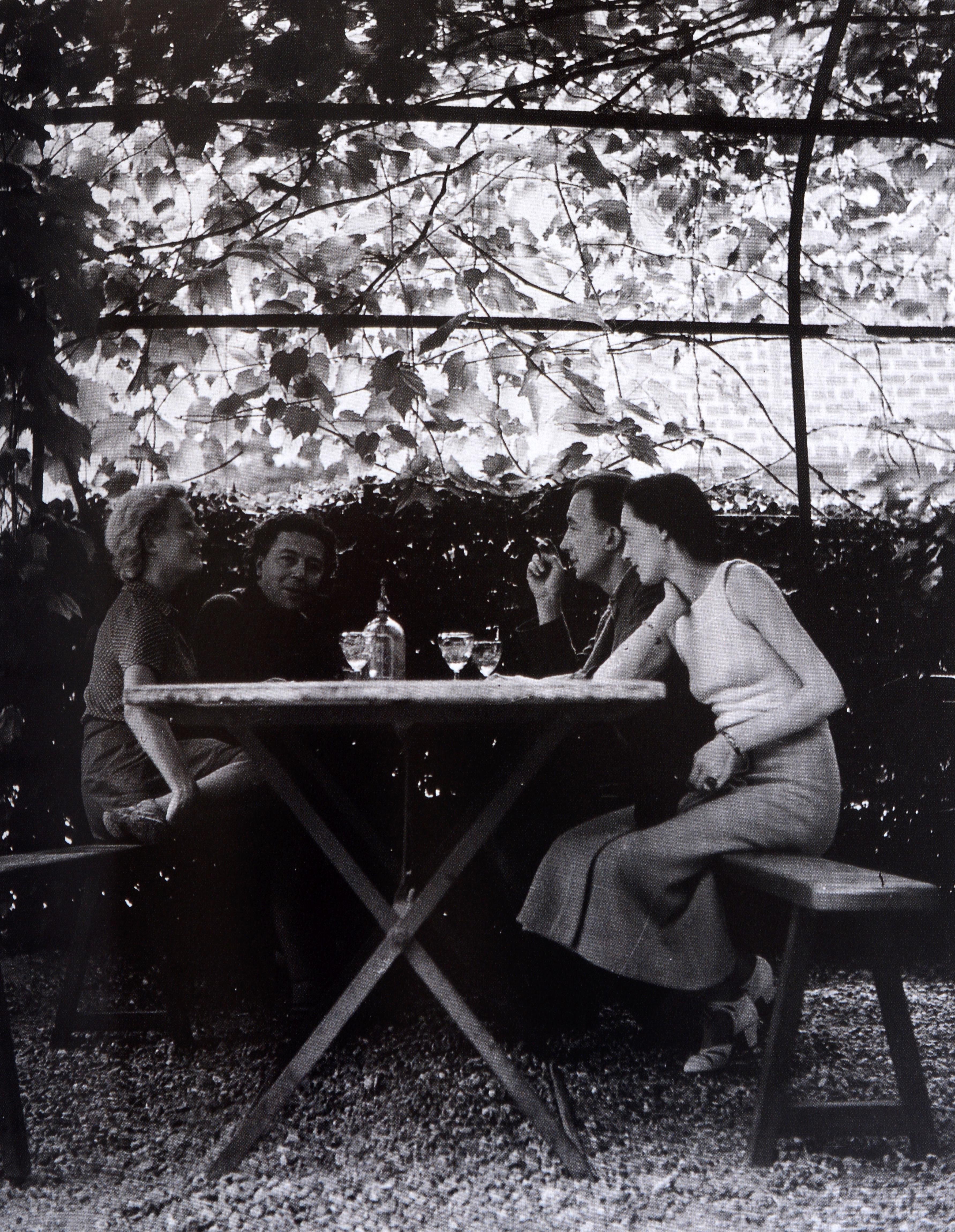 Pablo Picasso et Dora Maar. Une Histoire-Photographies De 1906 À 1946 en vente 13