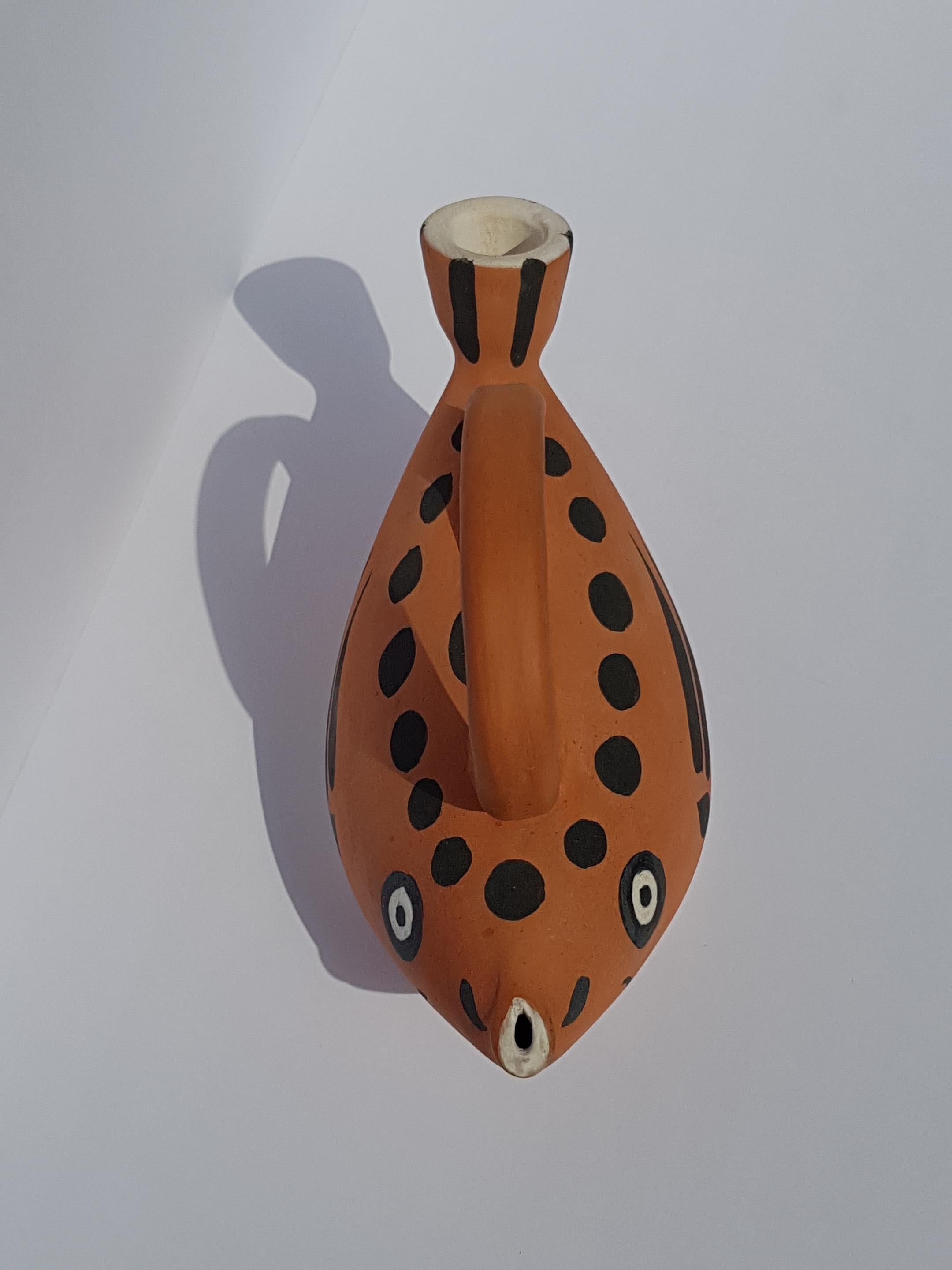 Peint à la main Pichet Poisson Madoura Ceramics en édition limitée AR 139 de Pablo Picasso en vente