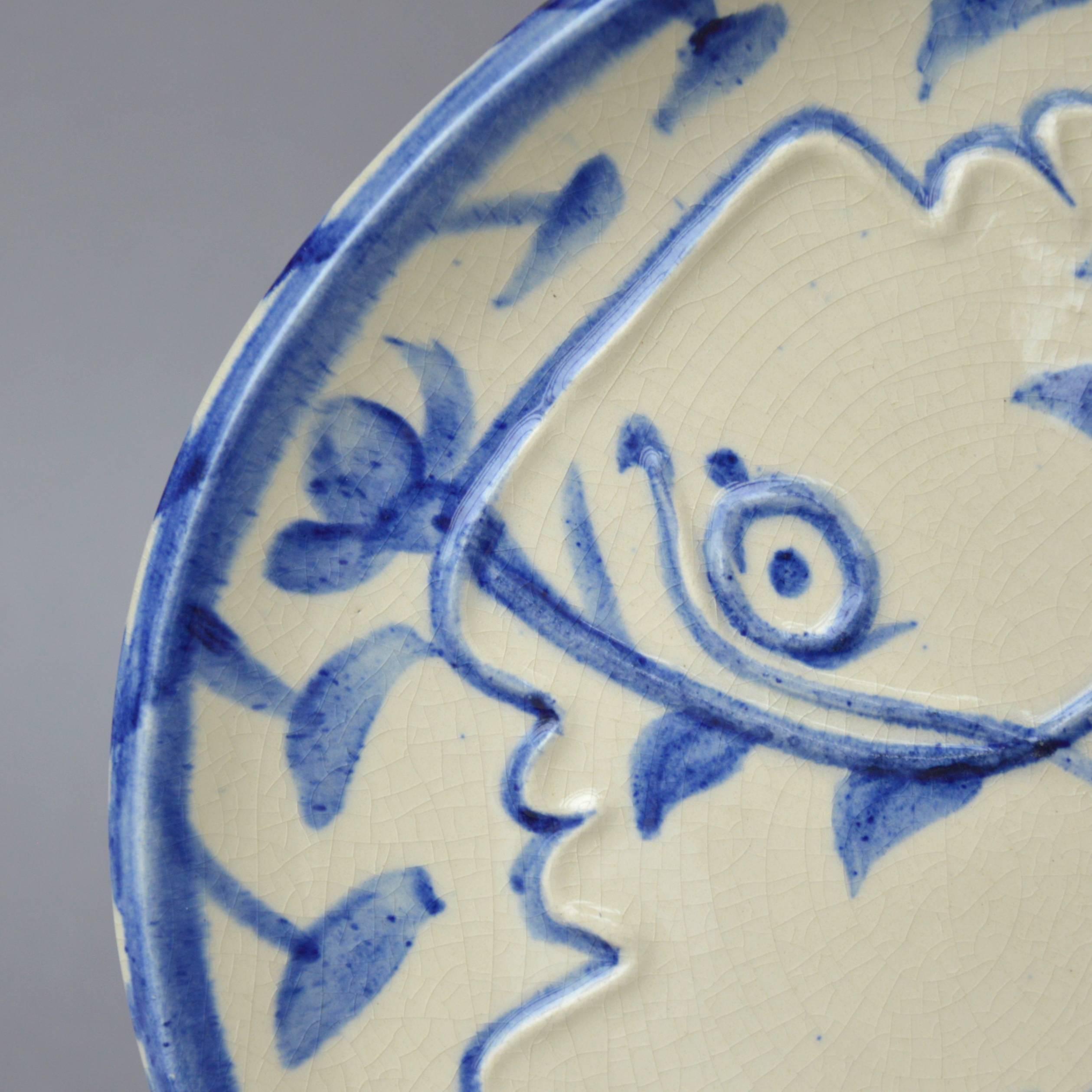 Very rare Pablo Picasso round square glazed ceramic plate - Four enlaced profiles (