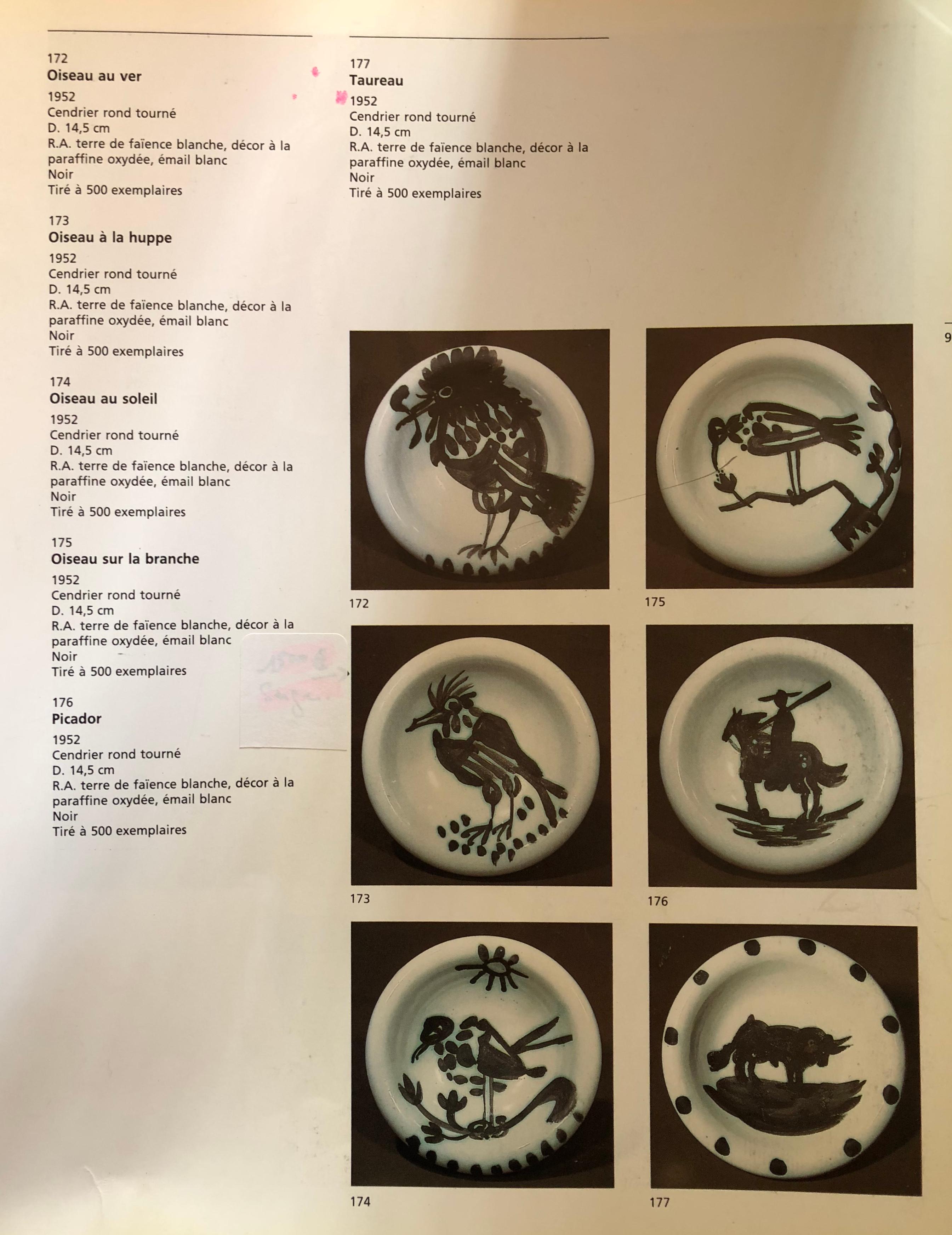 Pablo Picasso Madoura:: Oiseau à la huppe:: 1952:: Estampillé Bon état à Nice, Cote d' Azur