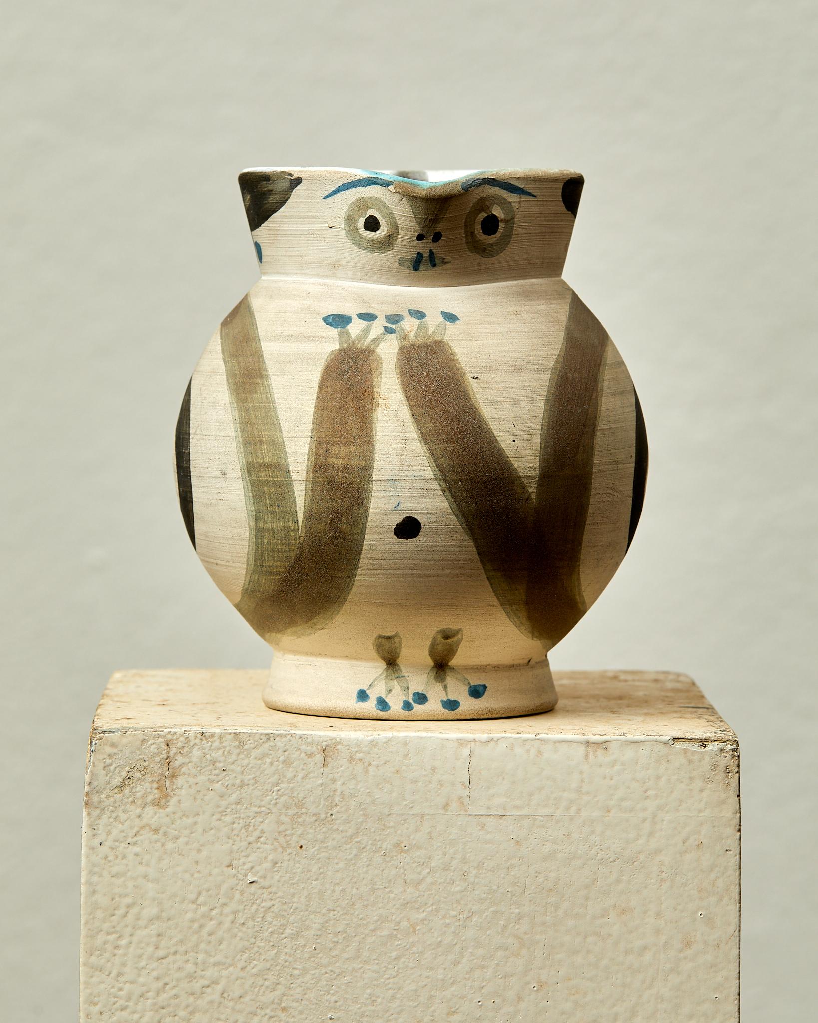 Pablo Picasso, Petite chouette, Pichet tourné, 1949, Edition Picasso, Madoura. In Good Condition In Nice, Cote d' Azur
