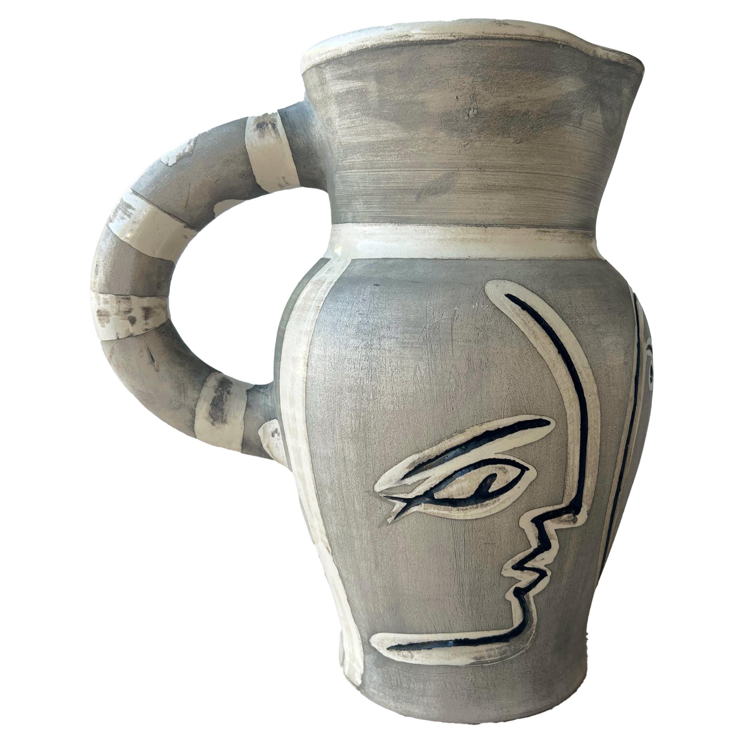 Pablo Picasso Pichet gravé gris, Picasso, Pitcher, Owl, Portrait, Design, 1954 For Sale