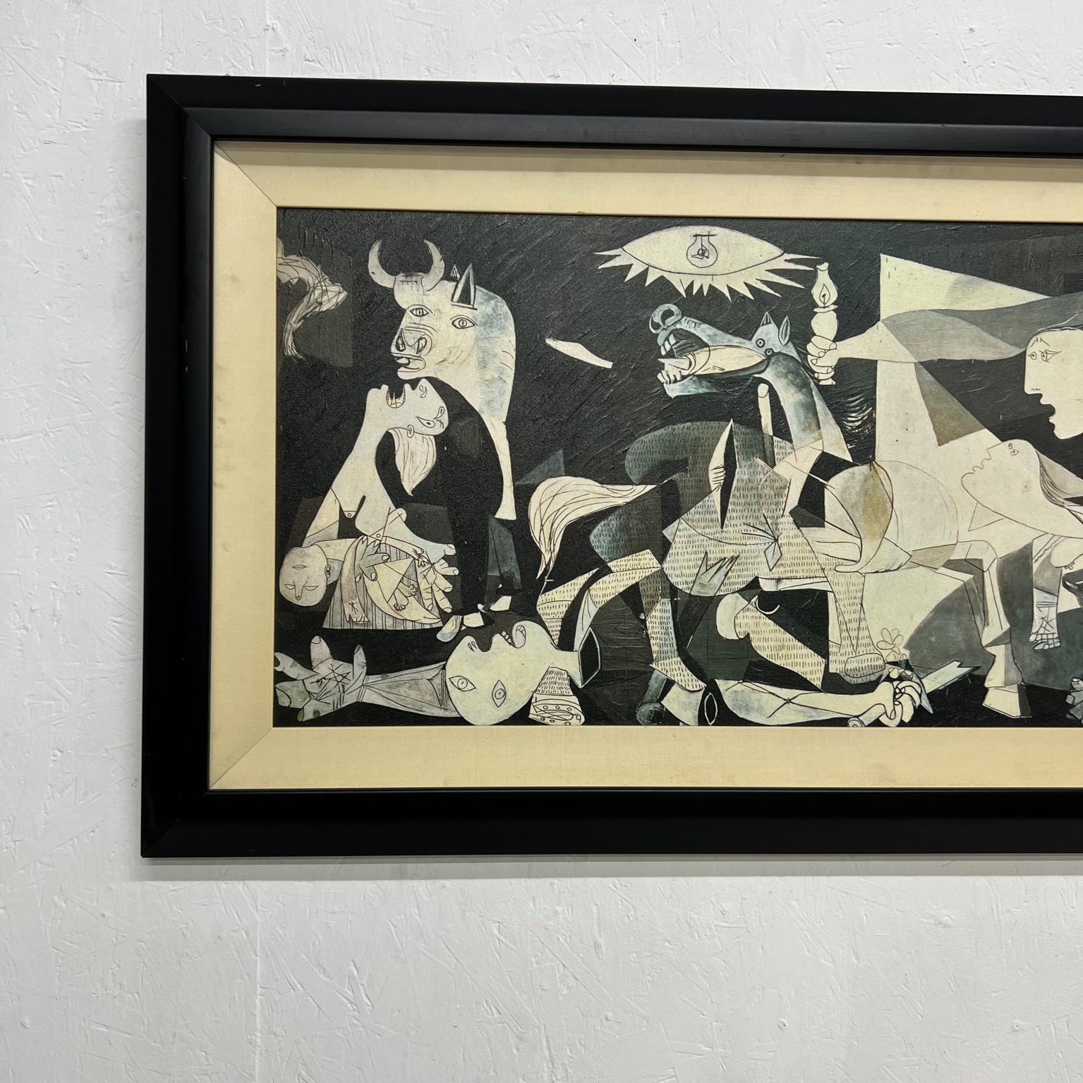 Pablo Picasso Print Canvas Wall Art 1937 Guernica Modern Abstract Wall Decor In Good Condition In Chula Vista, CA