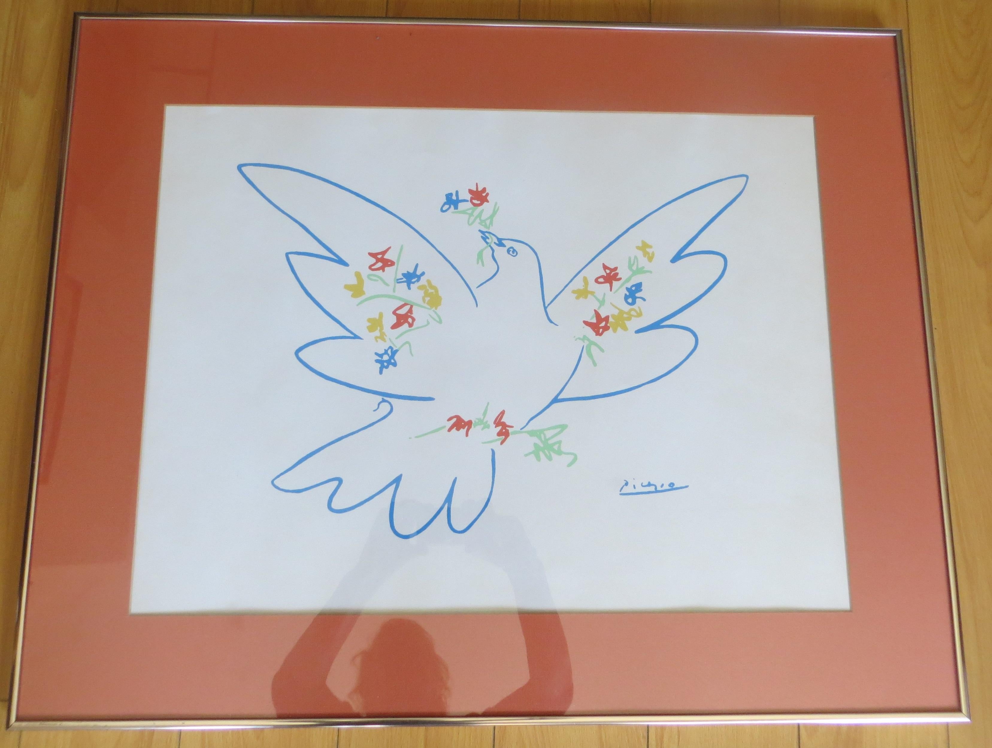 After Pablo Picasso - Peace Dove 1 - Lithograph For Sale 1