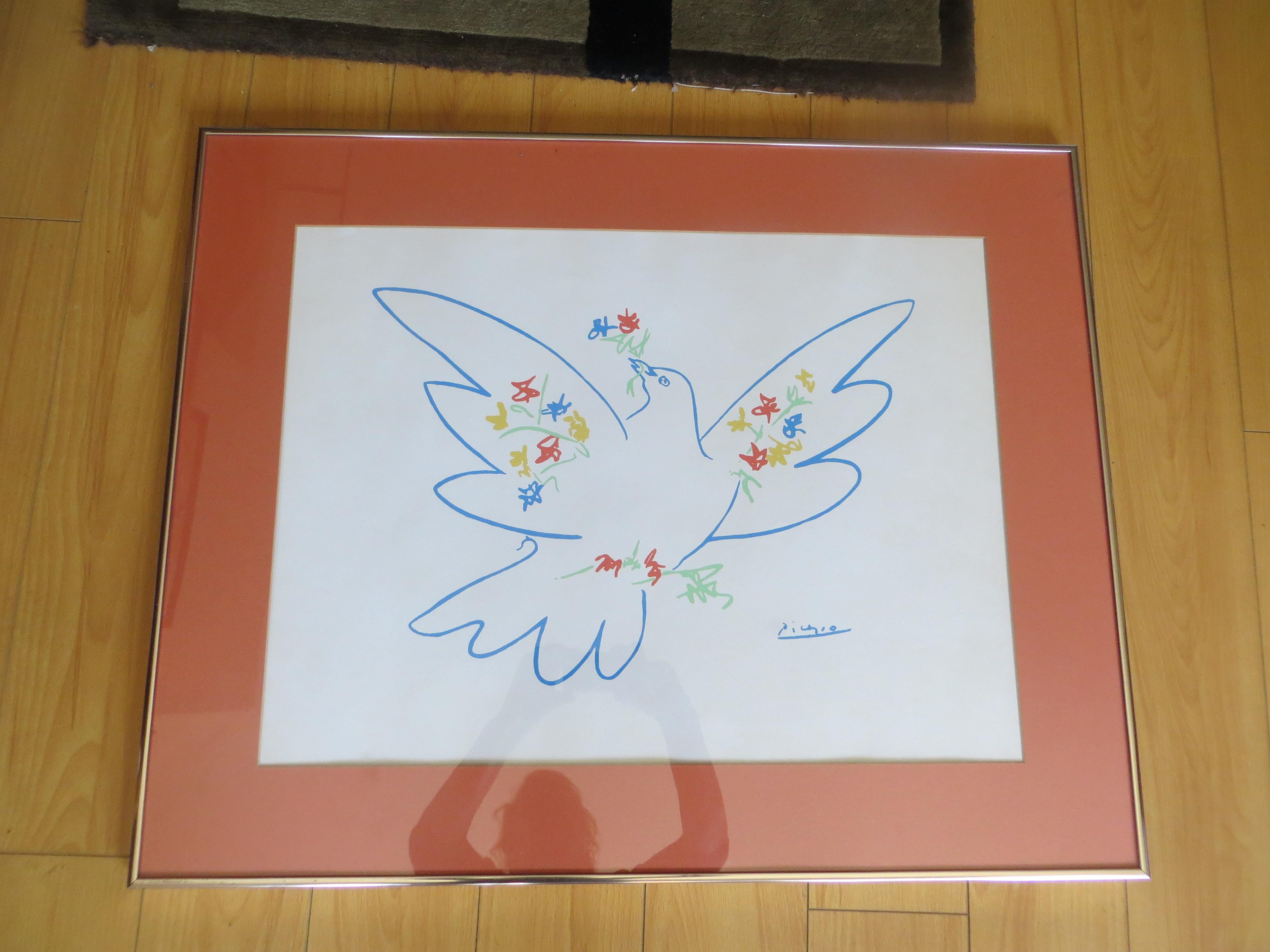 After Pablo Picasso - Peace Dove 1 - Lithograph For Sale 5