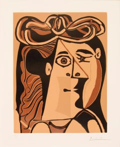 B1070 Tête de femme au chapeau