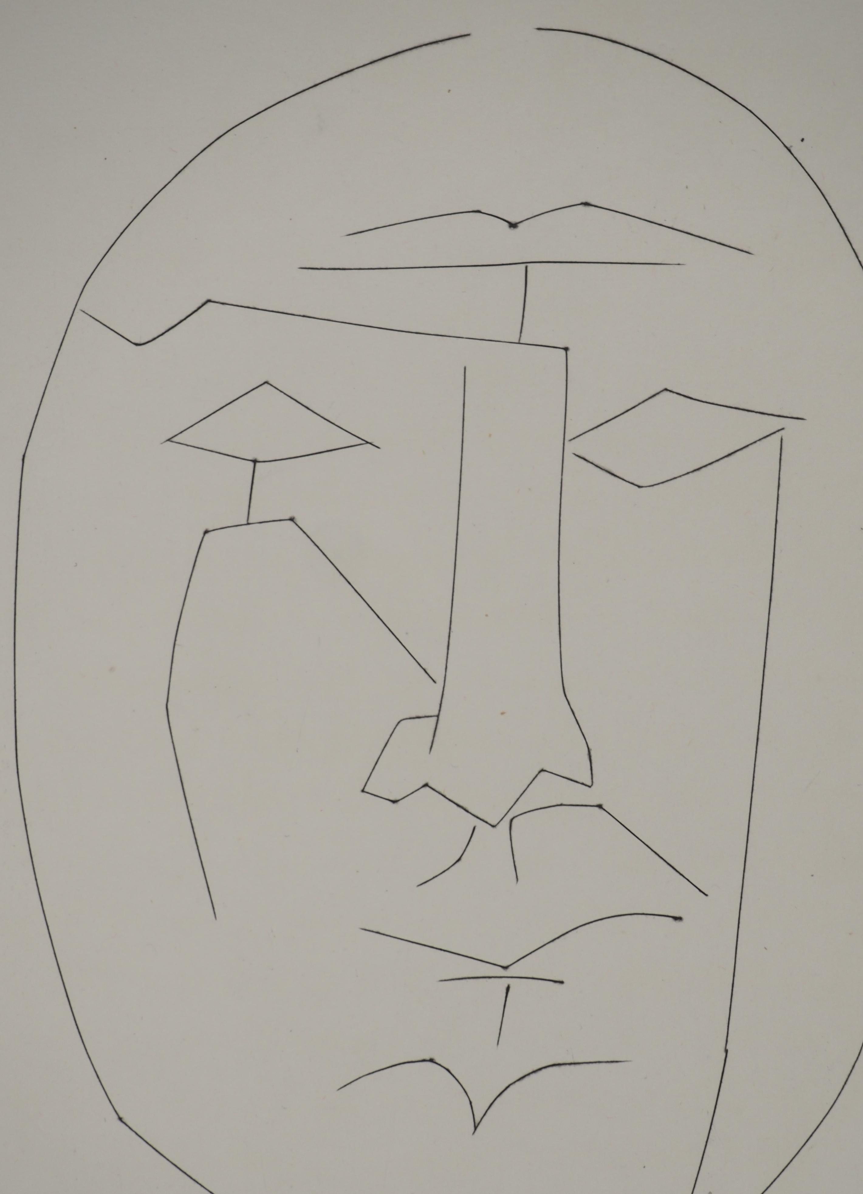 Carmen, Das ovale Gesicht - Original-Radierung (Cramer #52) (Grau), Portrait Print, von Pablo Picasso