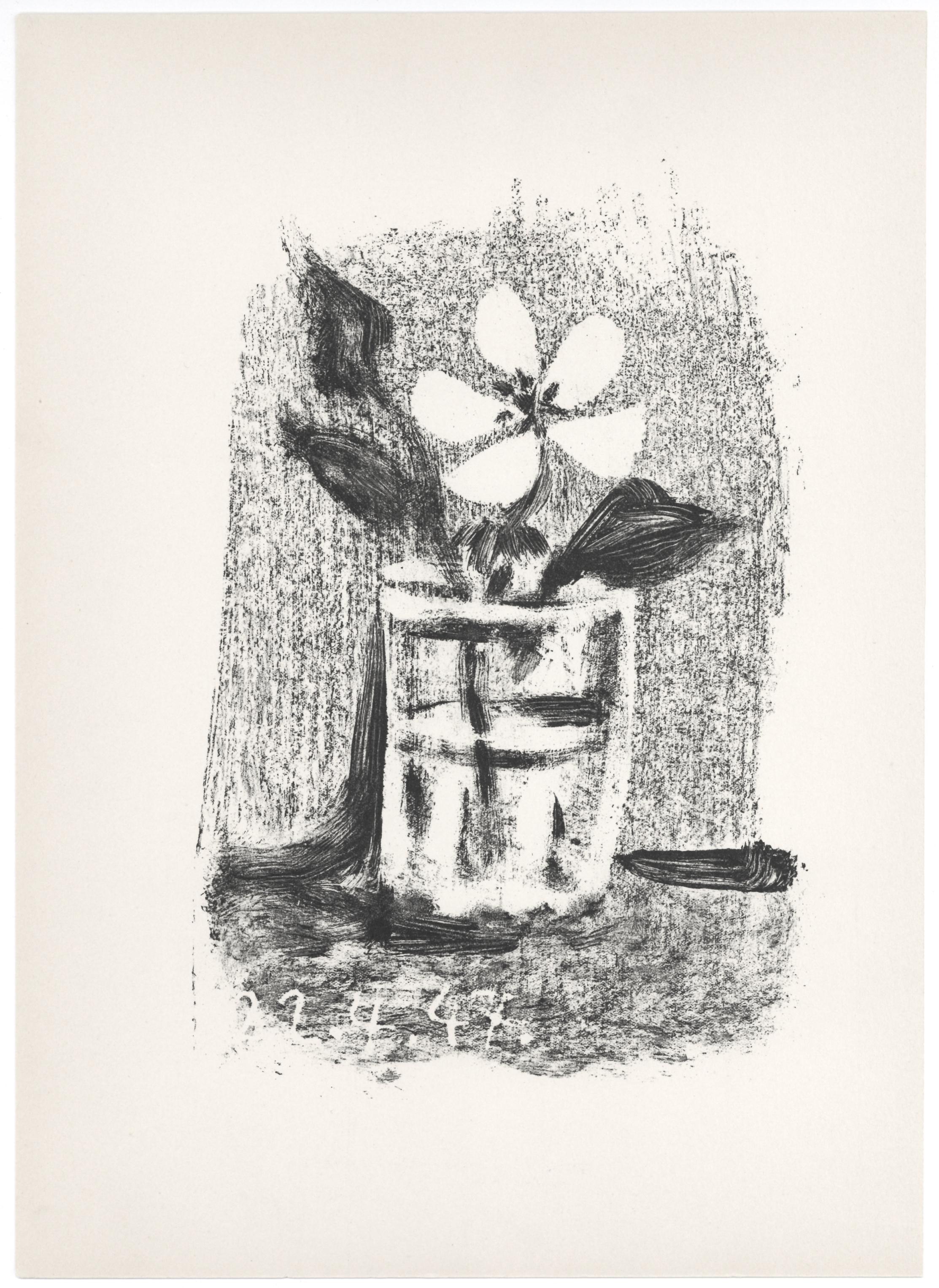 "Fleurs dans un verre" original lithograph - Print by Pablo Picasso