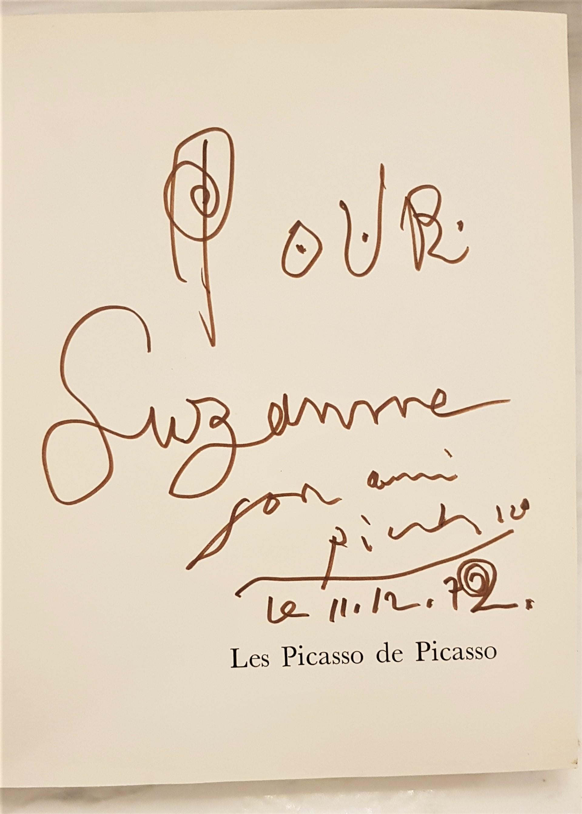 This coffee table book displays beautiful and unique Picasso drawings and illustrations. The cover is inscribed 