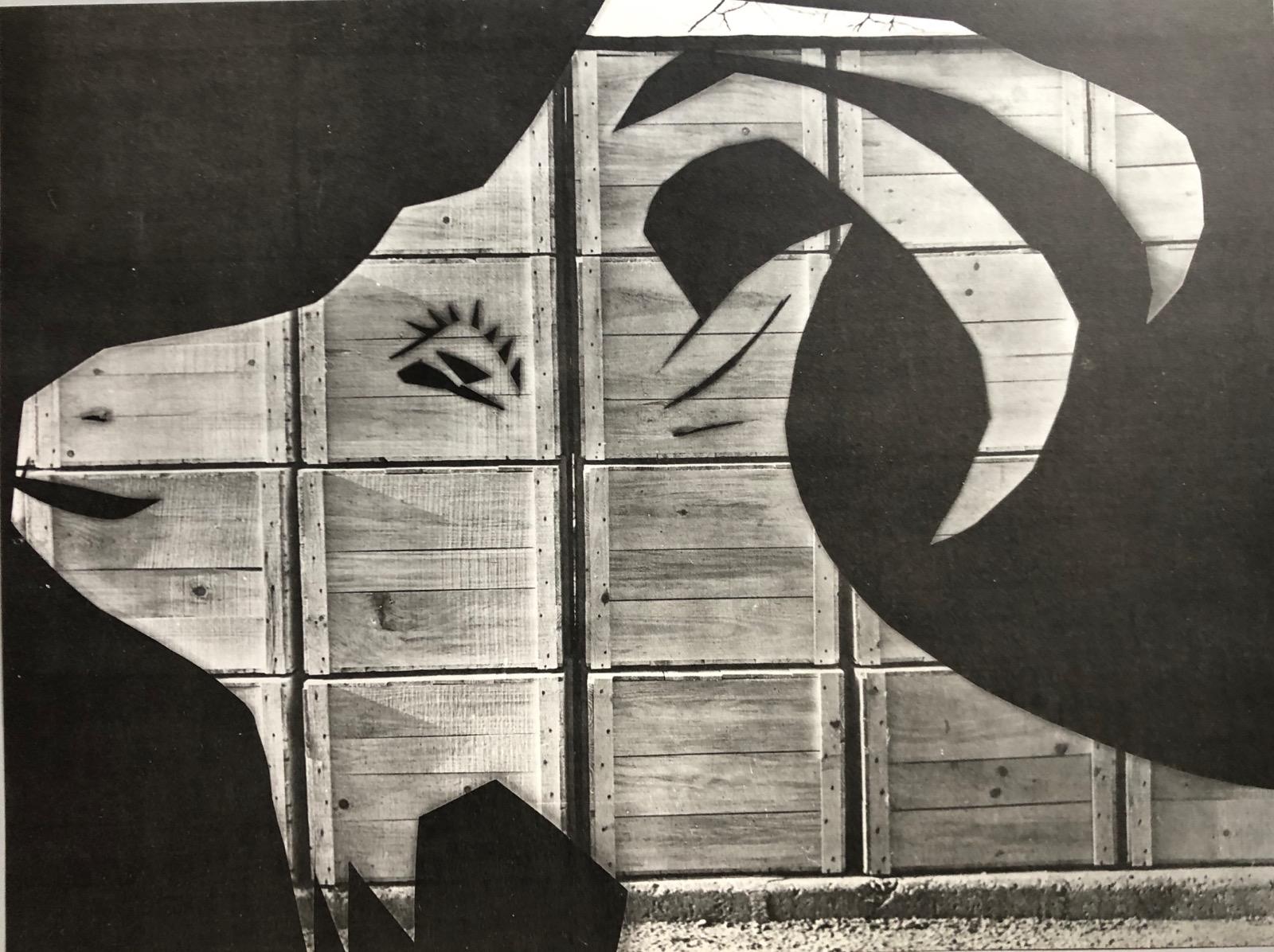 Pablo Picasso Abstract Print - La Chevre a la Caisse d'Embellage