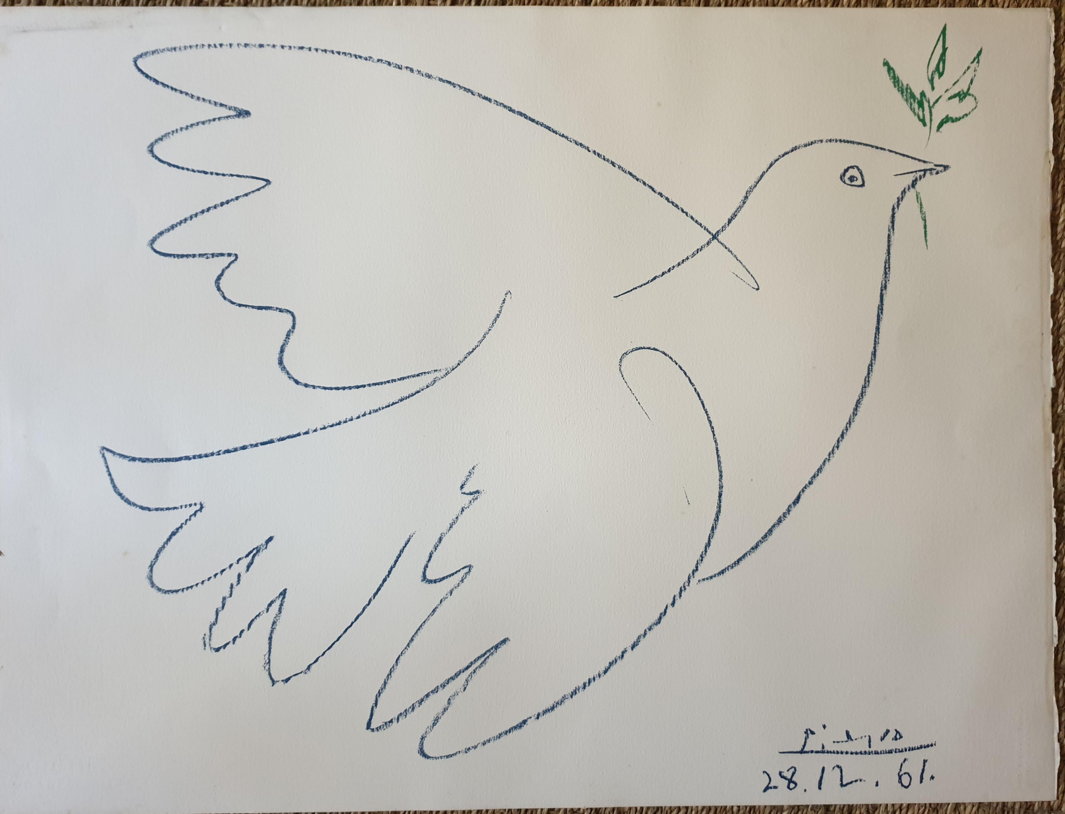 Pablo Picasso Animal Print - La Colombe Bleue, Dove of Peace lithograph. Combat Pour la Paix.