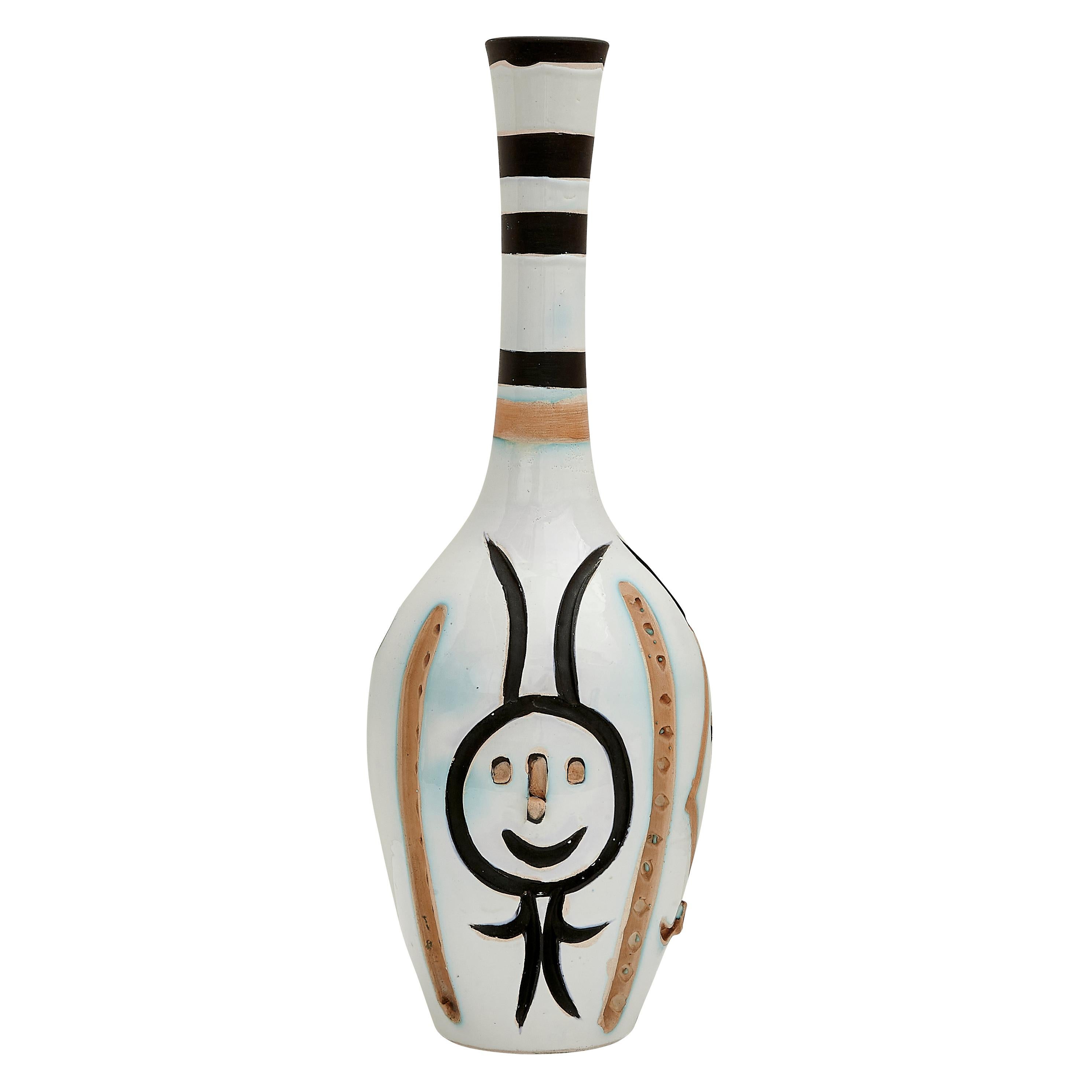 Pablo Picasso 'Bouteille gravée' (A. R. 249) Engraved Bottle Madoura Vase 1954 For Sale 2