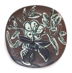 Pablo Picasso Madoura Ceramic Plate - Vase au bouquet Ramié 303