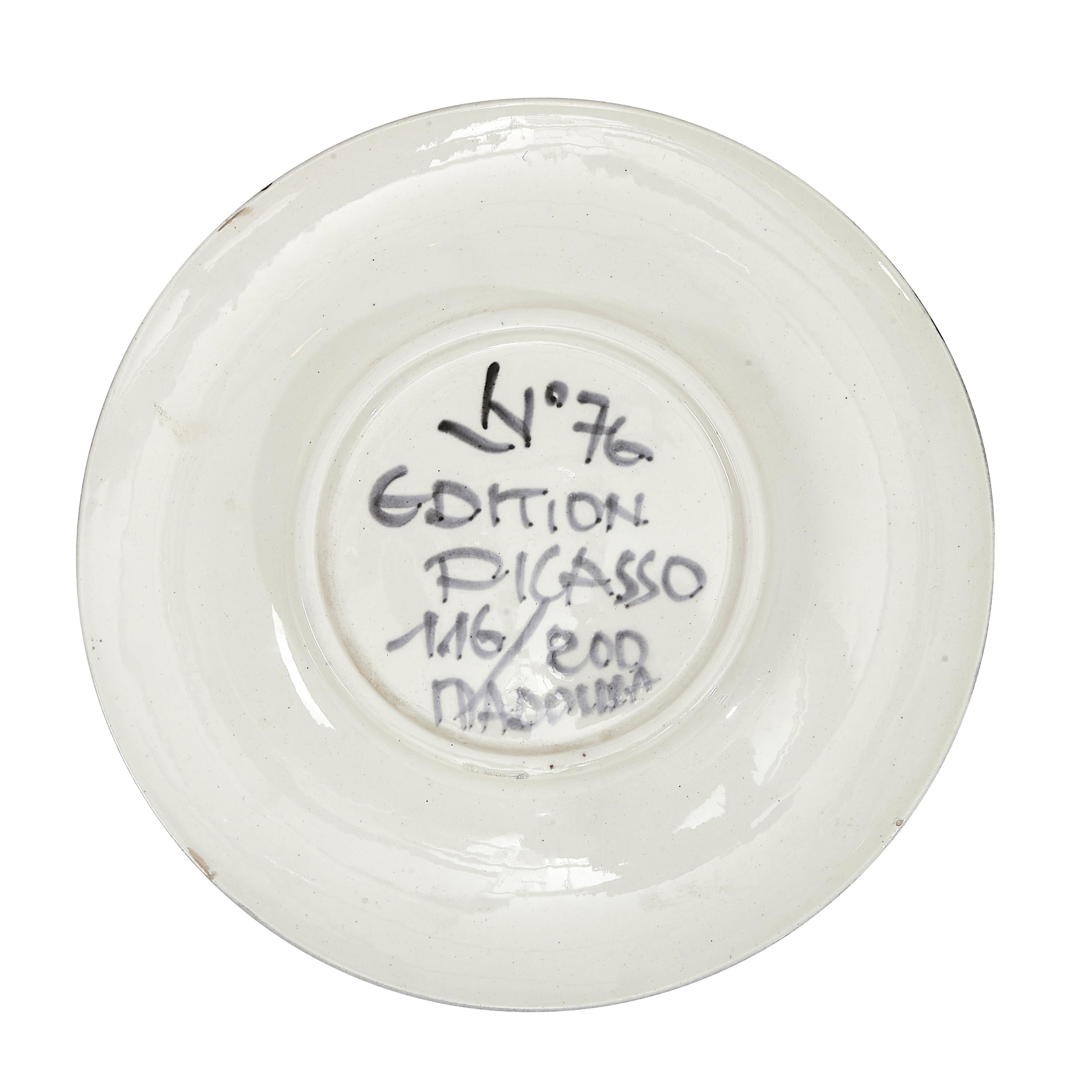 Pablo Picasso 'Oiseau No. 76' (A. R. 481) Bird Madoura Plate 1963 For Sale 1