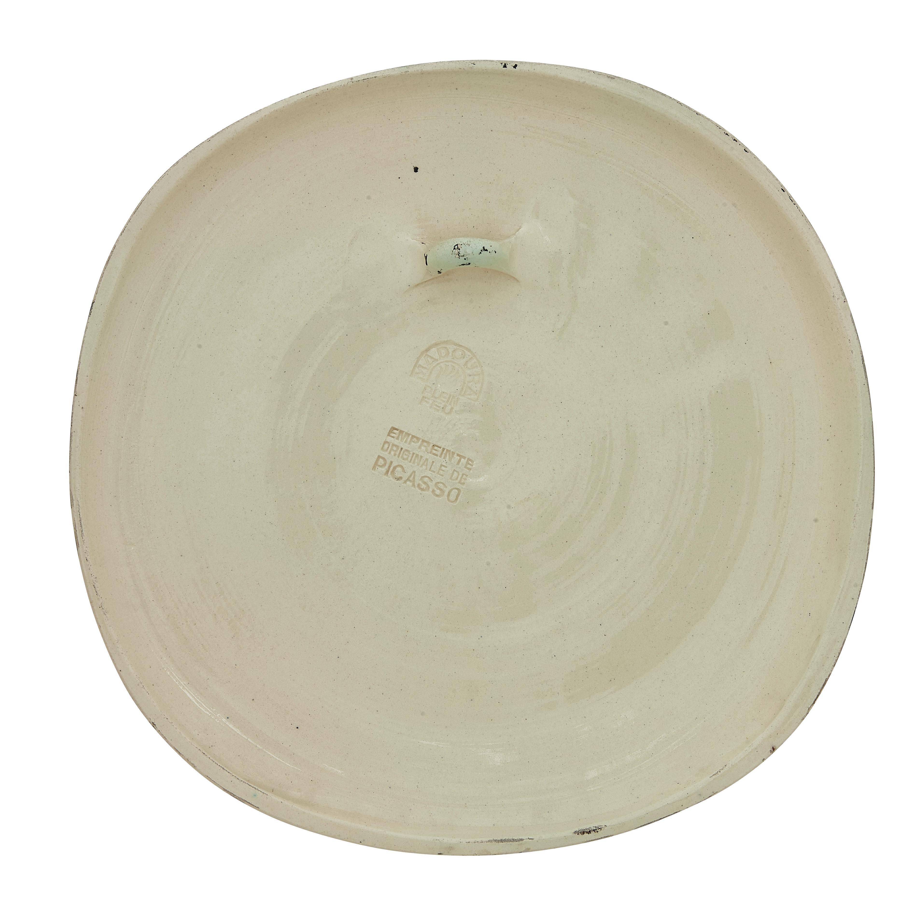 Pablo Picasso 'Perfil de toro' (A. R. 317) Placa Perfil de toro Madoura en venta 1