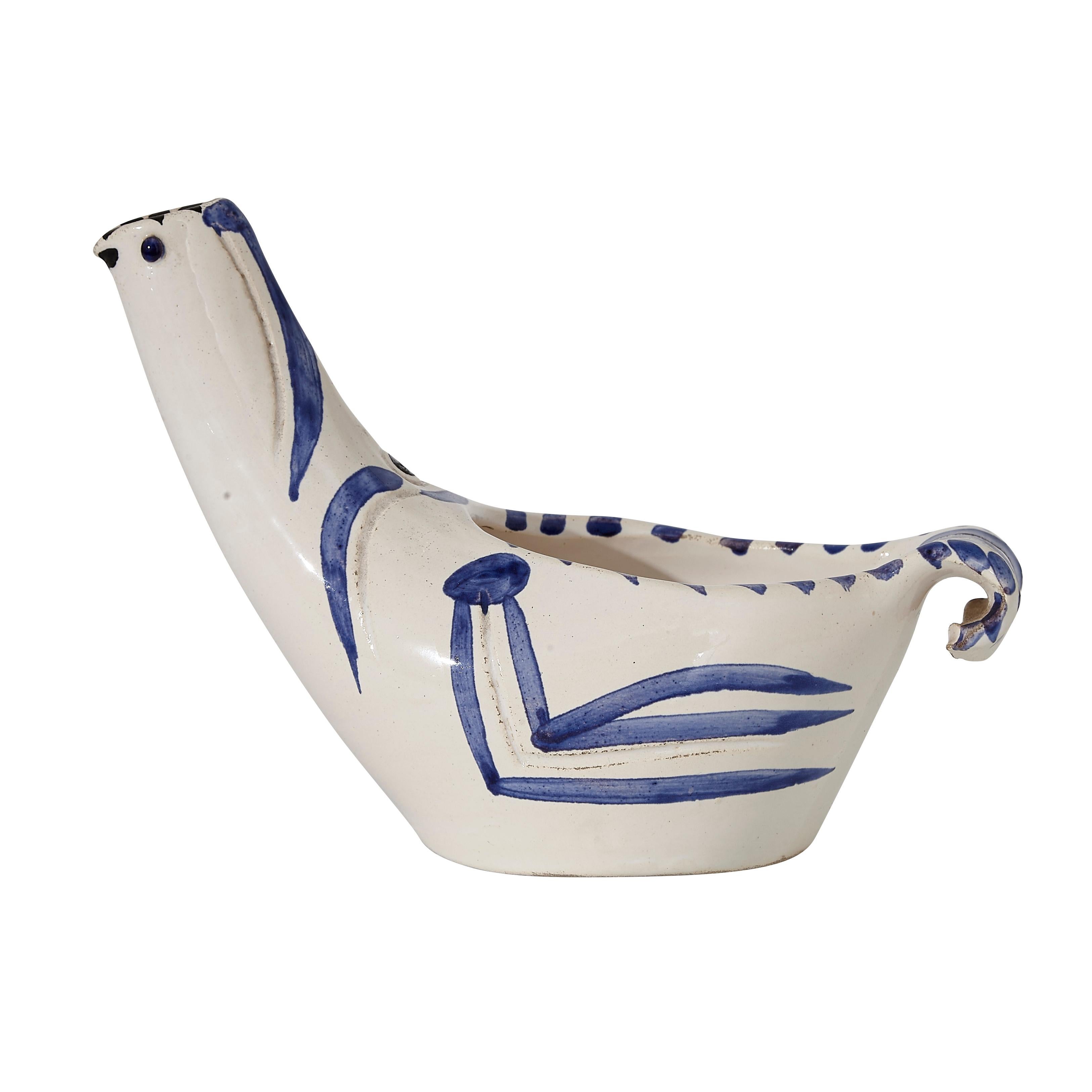 Pablo Picasso Sujet colombe' (A. R. 435) Madoura Dove Pitcher 1959 For Sale 4