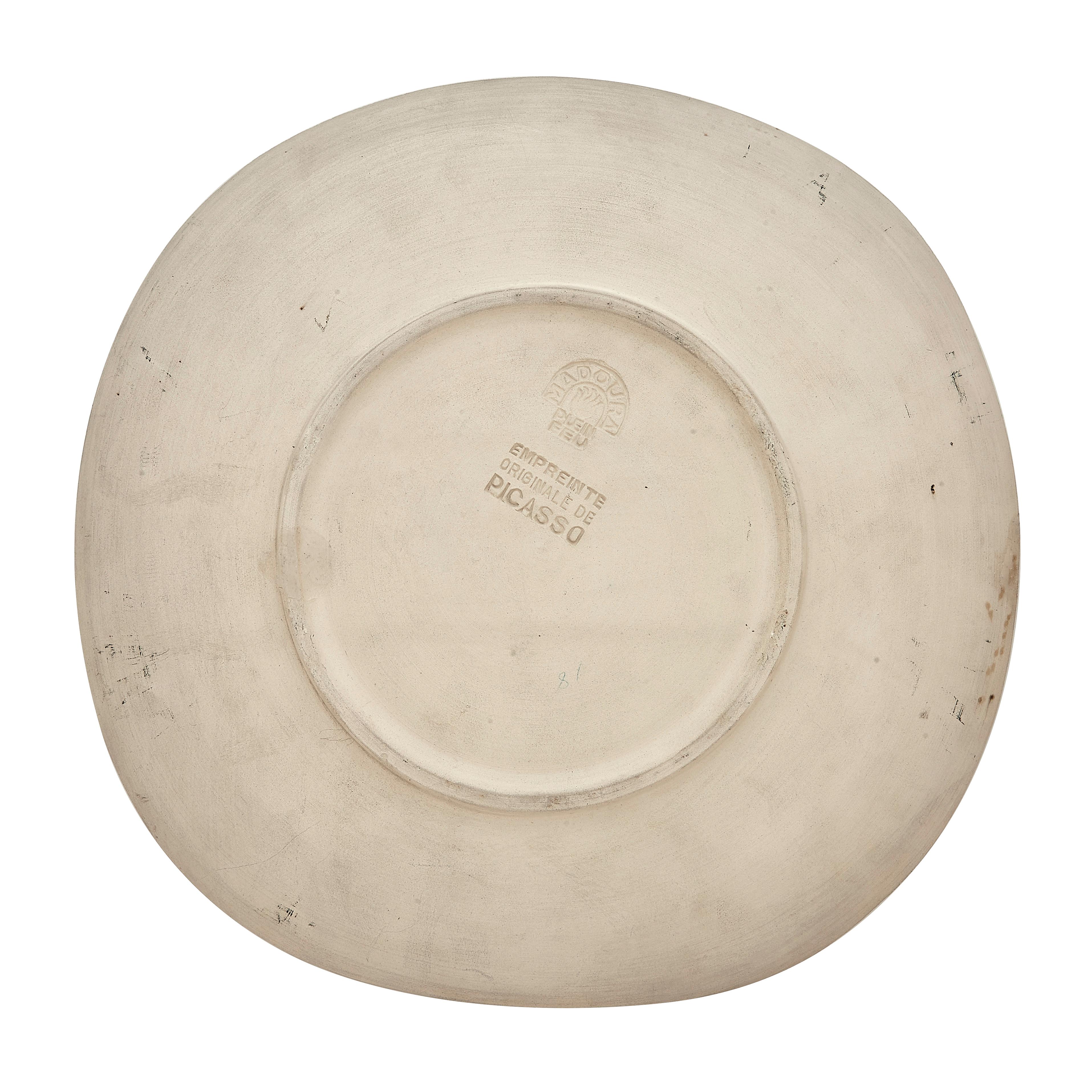 Pablo Picasso 'Tête de chèvre de profil' (A. R. 111) Goat Profile Madoura Plate For Sale 1