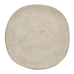 Pablo Picasso 'Tête de chèvre de profil' (A. R. 111) Goat Profile Madoura Plate