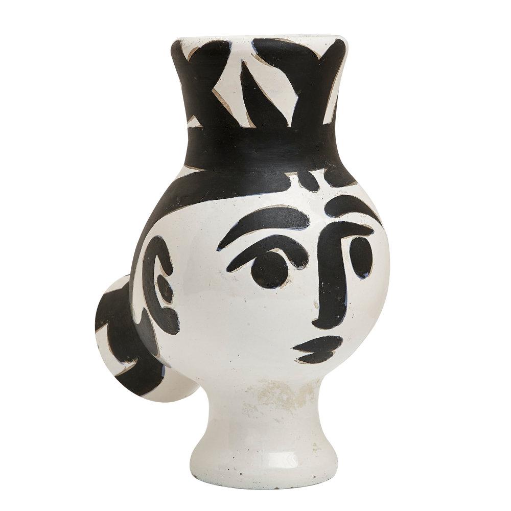 PABLO PICASSO (1881-1973) 
Chouette femme (A. R. 119)

Terre de faïence vase, 1951, from the edition of 500, partially glazed and painted, with the Edition Picasso and Madoura stamps.