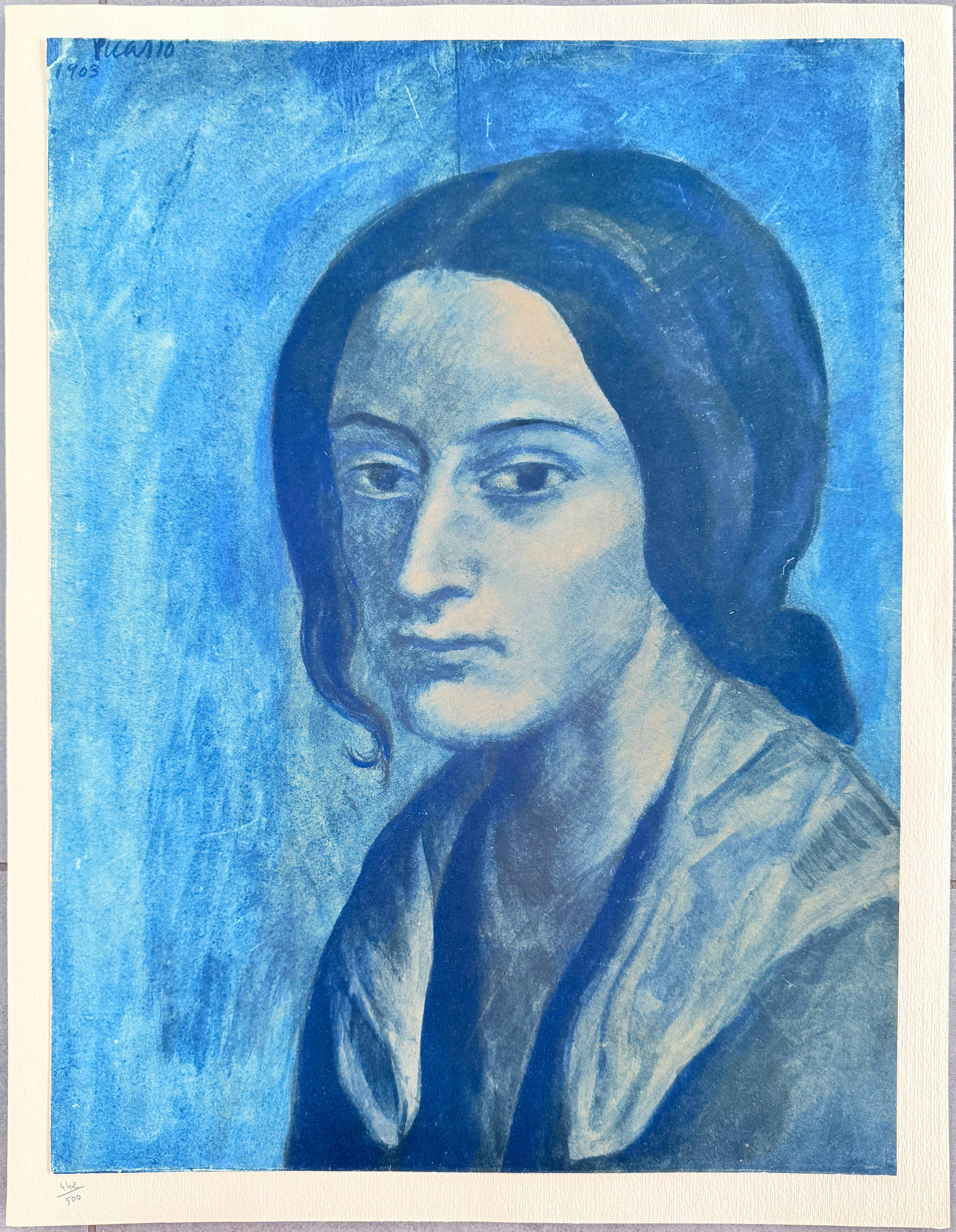 Portrait mélancolique d'une femme en bleu en vente 4
