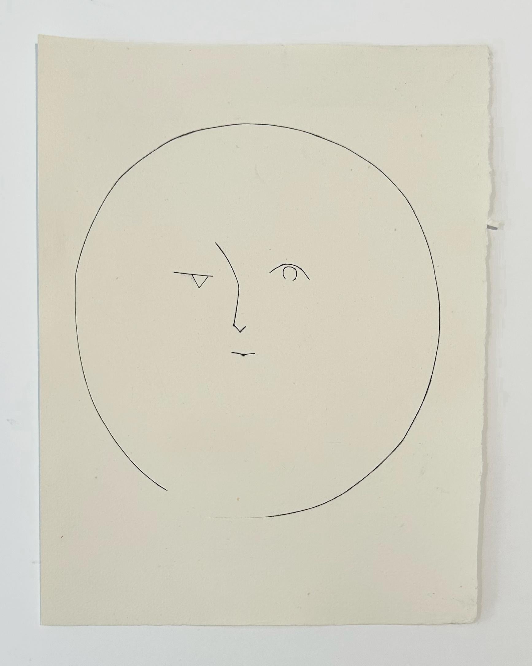 Round Head of a Man with Mismatched Eyes (Plate XVI), from Carmen - Beige Portrait Print by Pablo Picasso