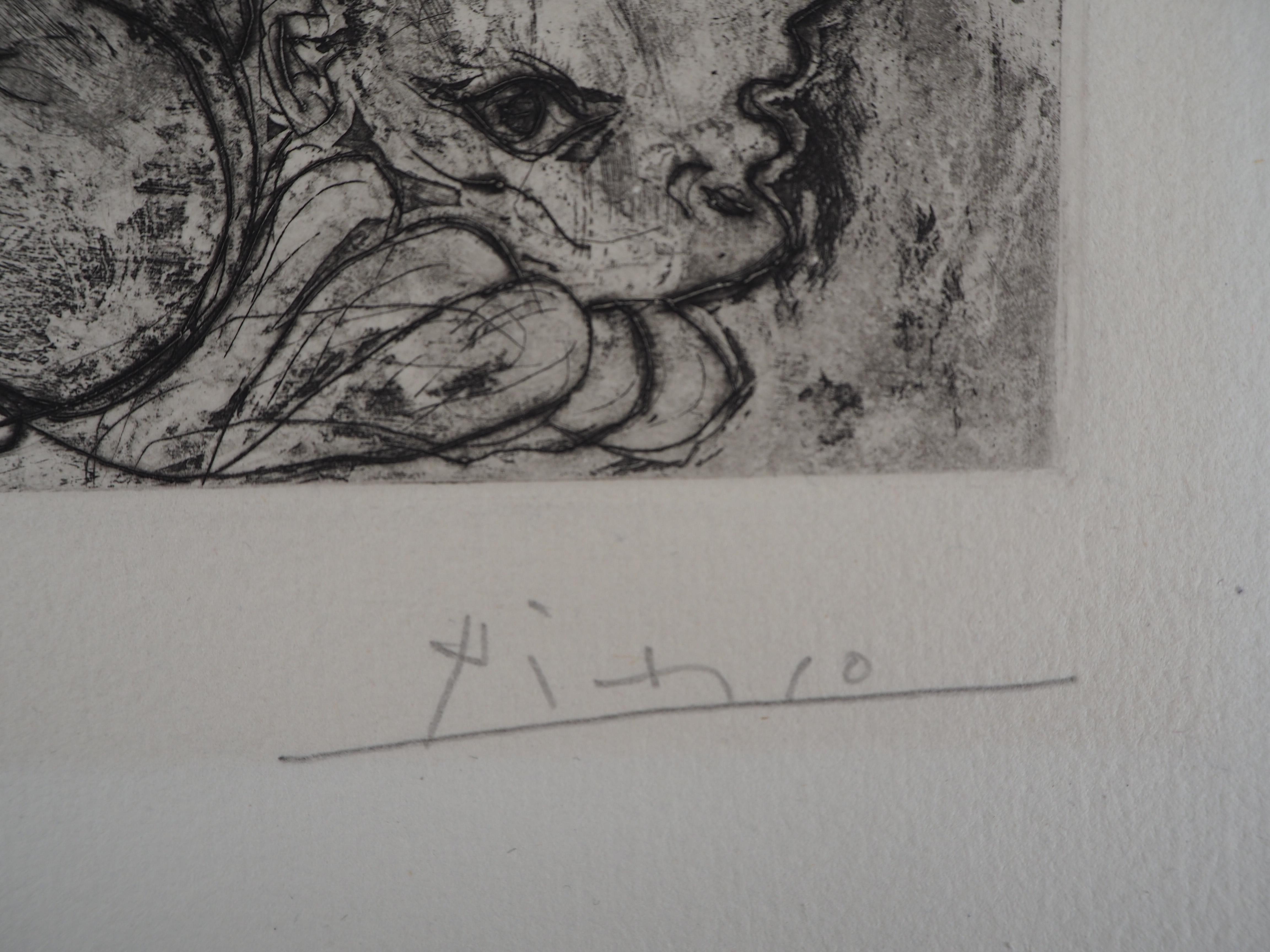 Suite Vollard (plate 32) The Lovers - Original etching and Aquatint, Handsigned - Print by Pablo Picasso