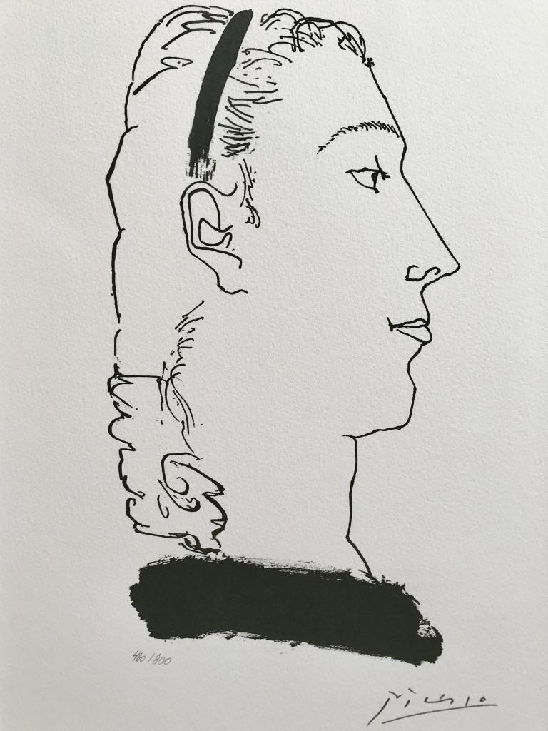Pablo Picasso Figurative Print - Tête de femme hautaine avec un bandeau dans les cheveux (Gongora Planche III)