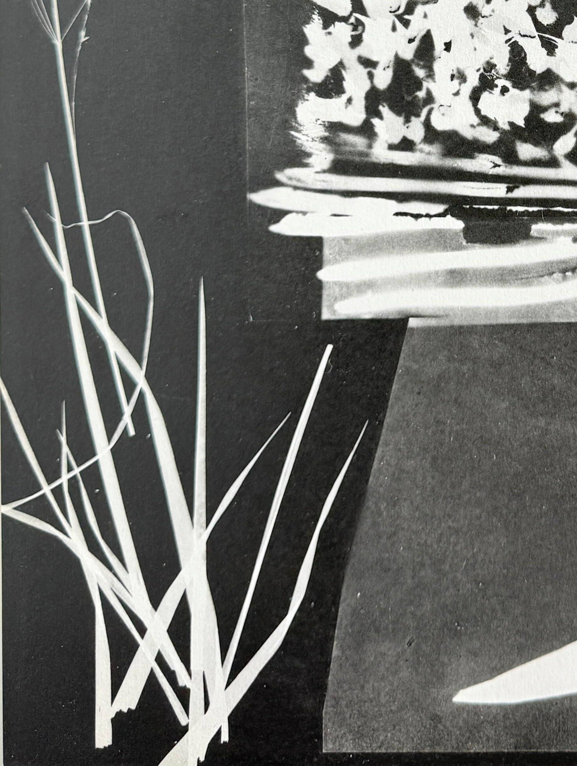 Pablo Picasso (1881-1973) - The Man with the Bird

Phototype and pochoir from 1962.

From the edition of 1,000 copies, this example is number 334, as noted in the colophon.

Dimensions of sheet: 40 x 30 cm

Dimensions in frame: 53.2 x 43.2