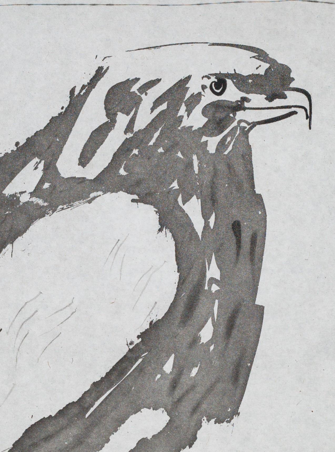 Der Weiße Adler ist ein Aquatinta- und Kaltnadelabzug auf Pergament aus einer der Luxusausgaben von Picassos 1942 erschienener Serie Histoire Naturelle - Textes de Buffon. Das Bild ist 10,5 x 8,15 Zoll groß, unsigniert und in einem zeitgenössischen
