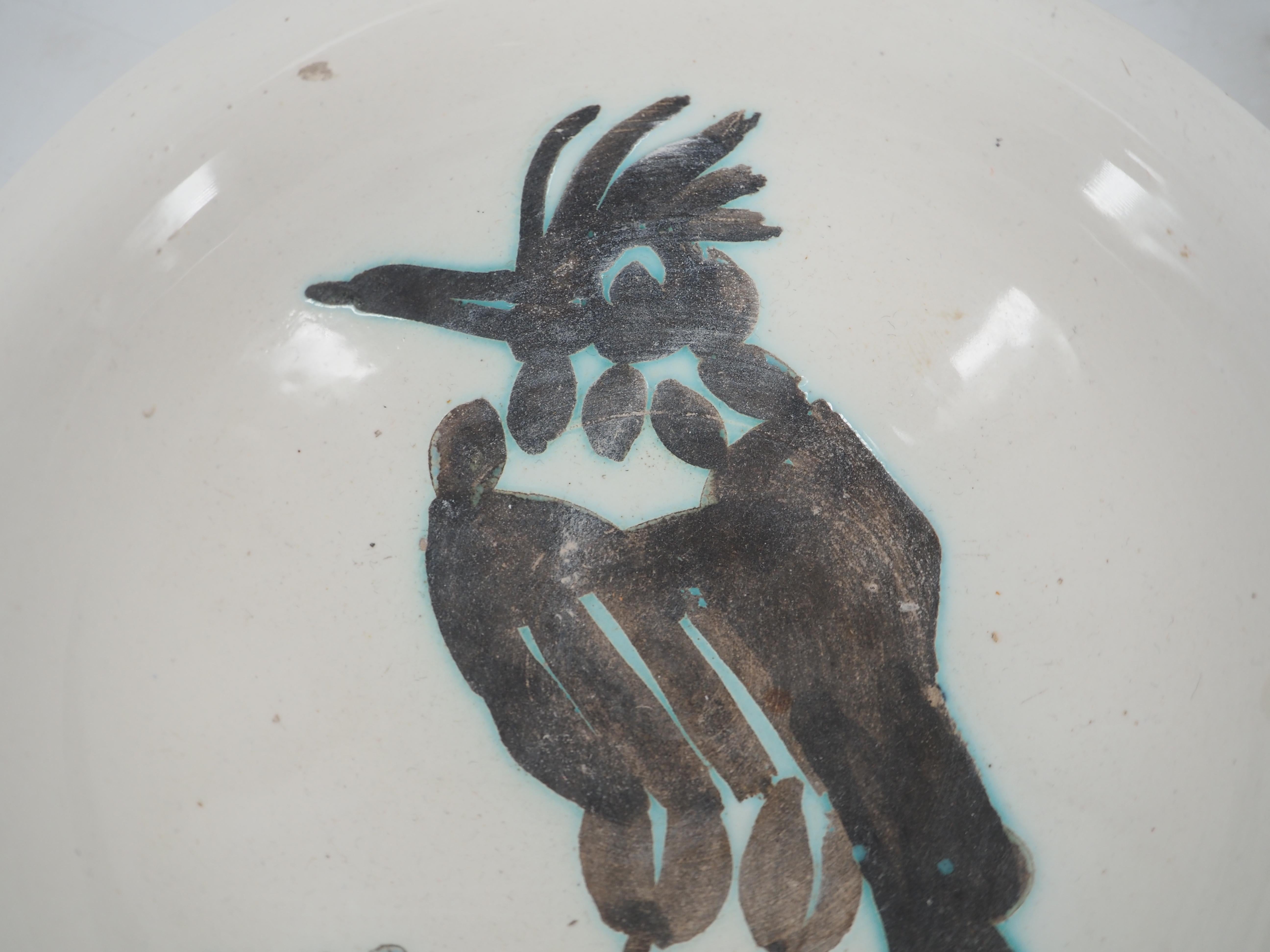 Oiseau à crête - Céramique originale MADOURA - Edition de 500 (Ramié #173) - Gris Figurative Sculpture par Pablo Picasso