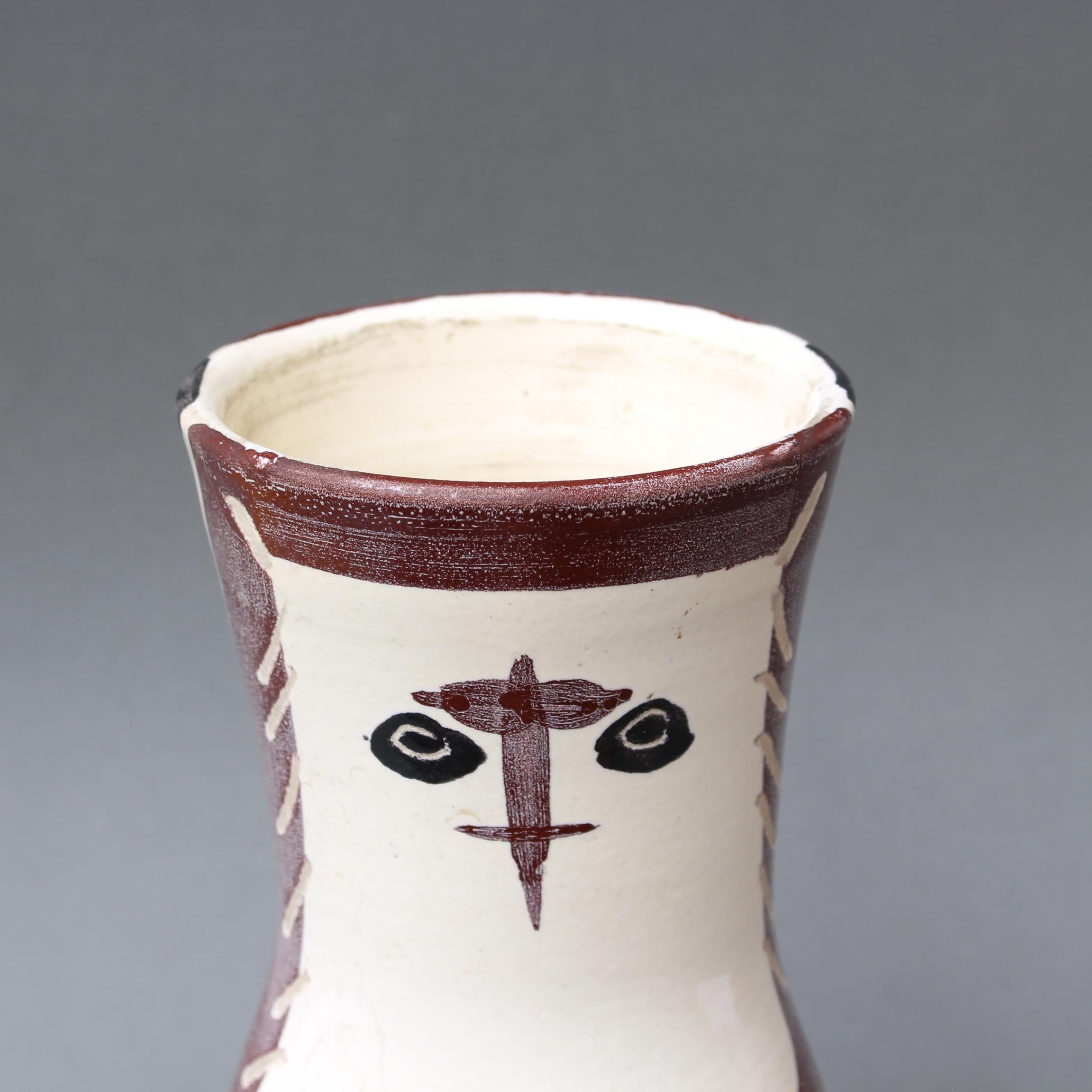Keramikvase mit Eulenvase (A.R. 135) aus der Madoura-Keramik von Pablo Picasso im Angebot 14